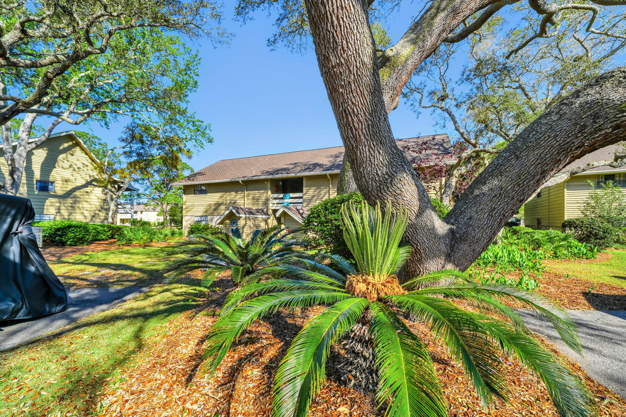 SEASCAPE CONDO GARDEN VILLA - Residential