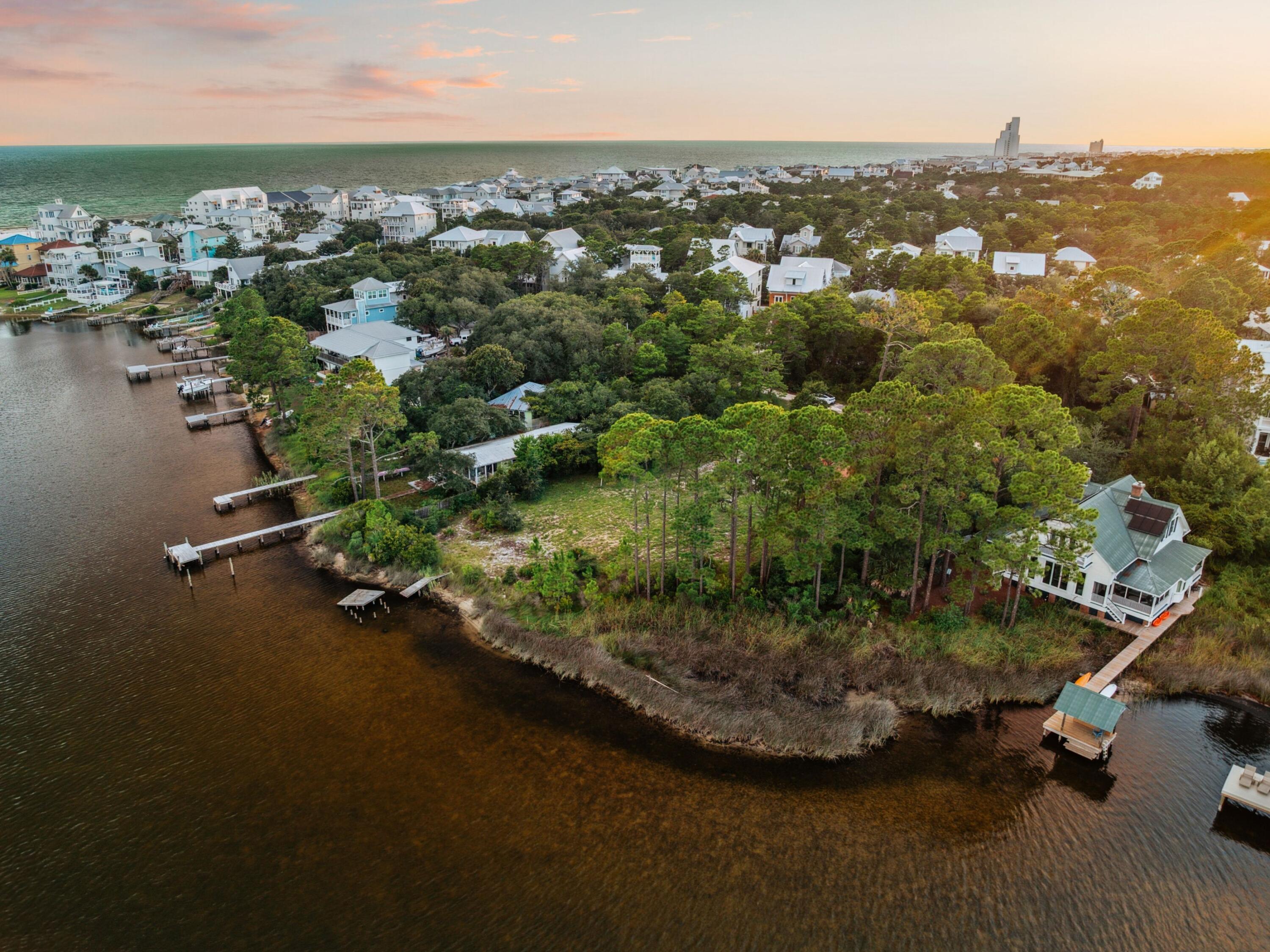 EASTERN LAKE S/D - Land