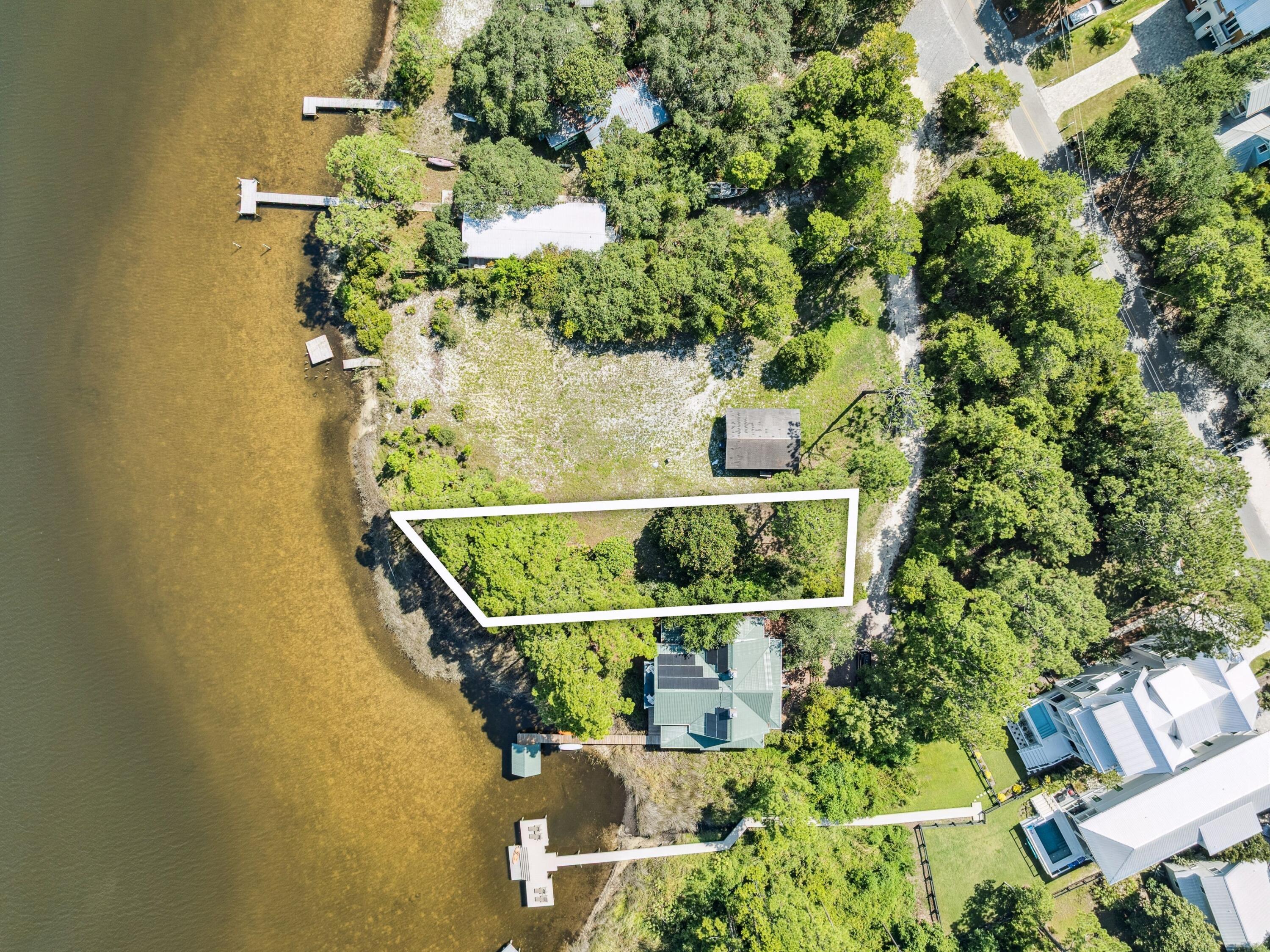 EASTERN LAKE S/D - Land