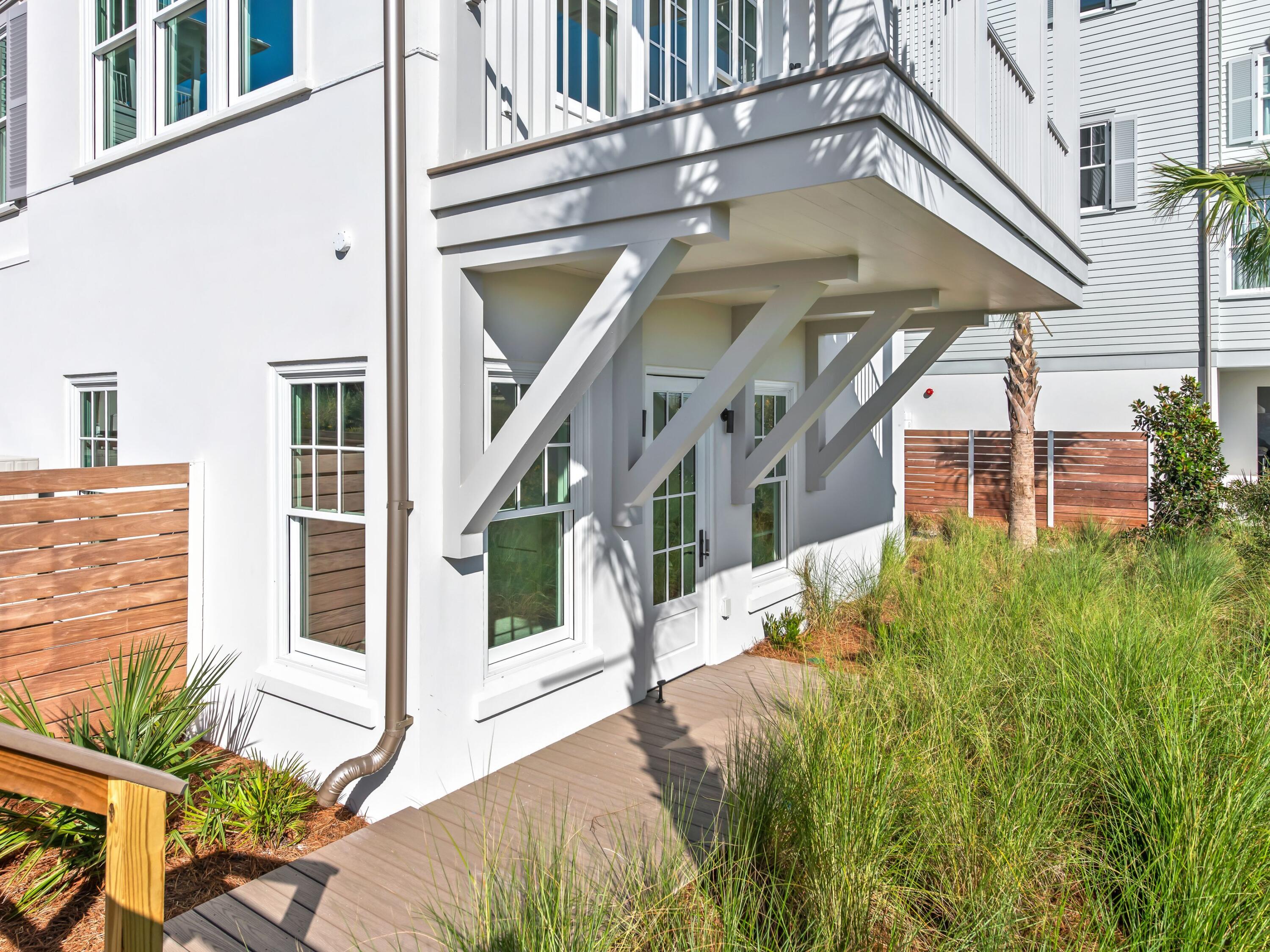 Lupin Beach - Residential