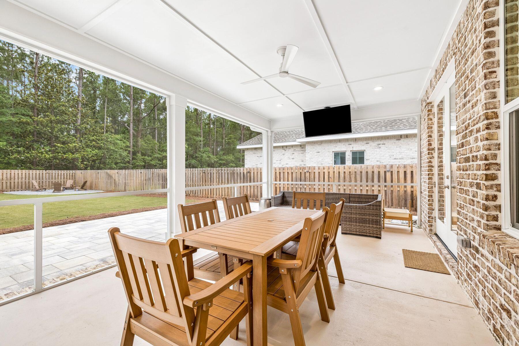 STEAMBOAT LANDING - Residential