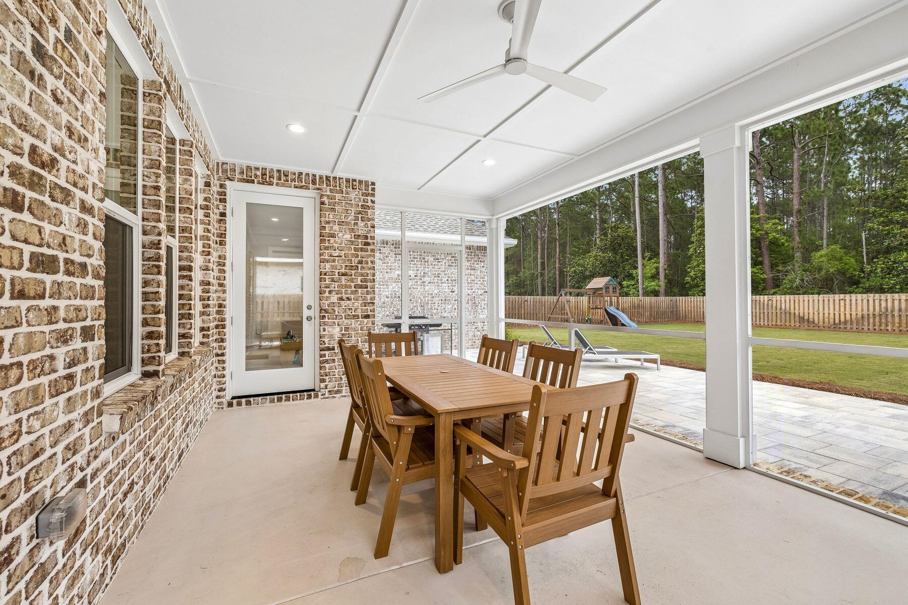 STEAMBOAT LANDING - Residential