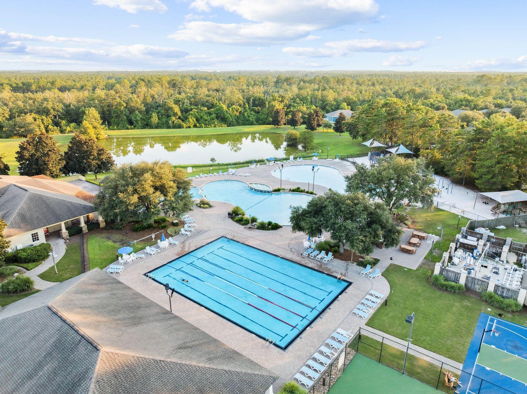 STEAMBOAT LANDING - Residential