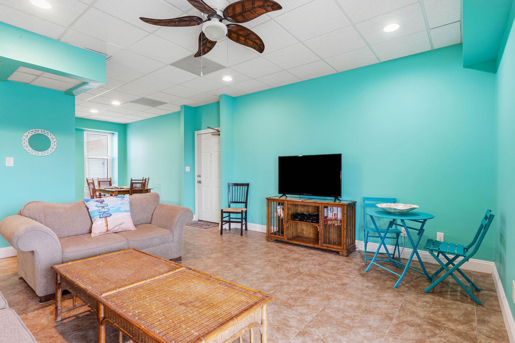 999 Fort Pickens Road 210