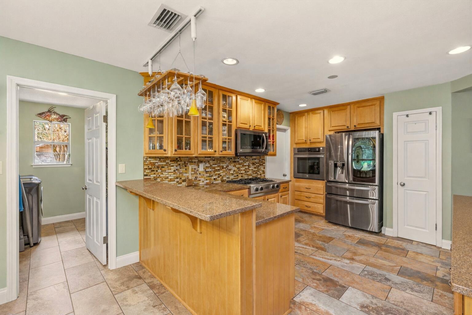 LES CHATEAU - Residential