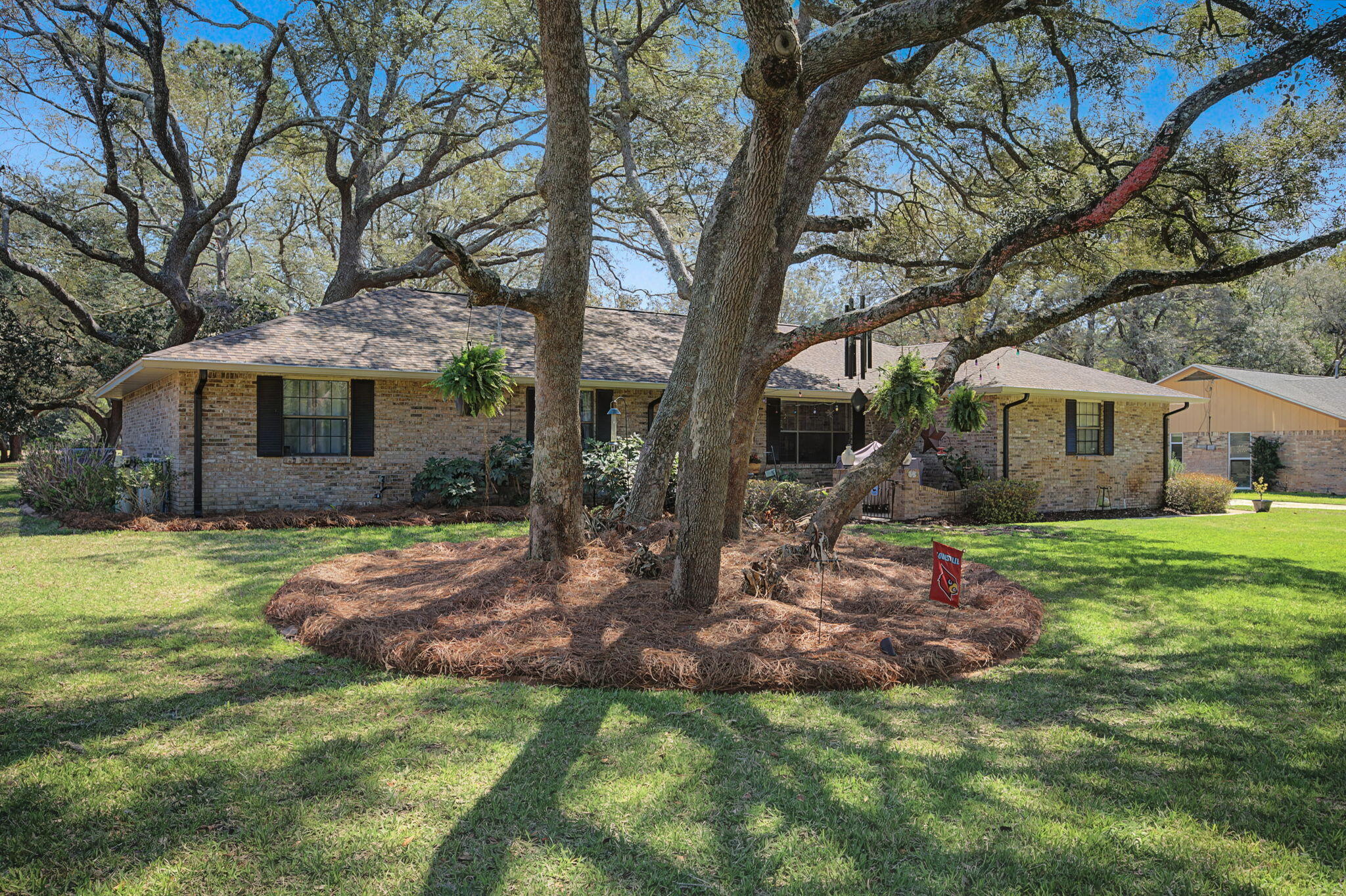 LES CHATEAU - Residential