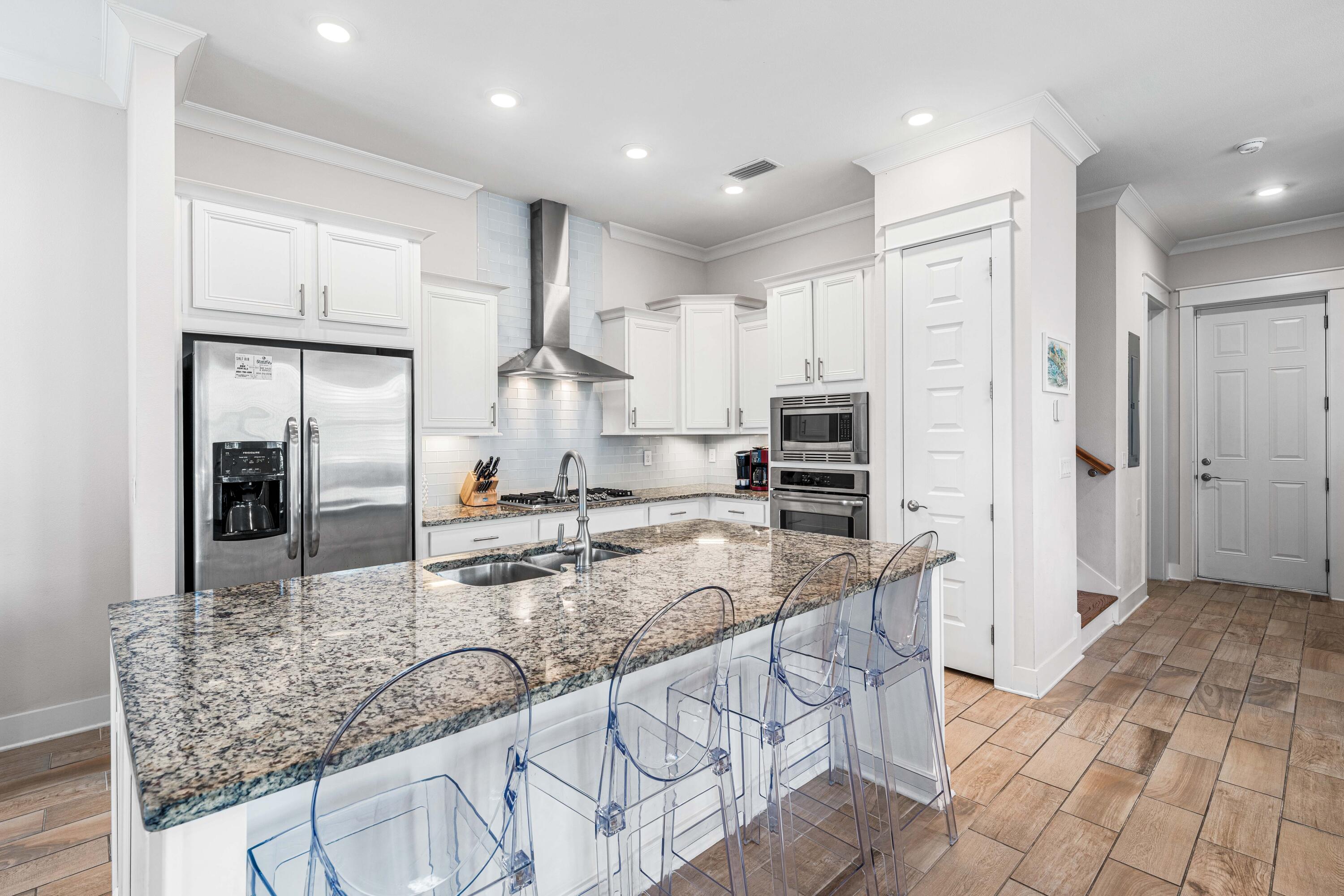 PROMINENCE - Residential