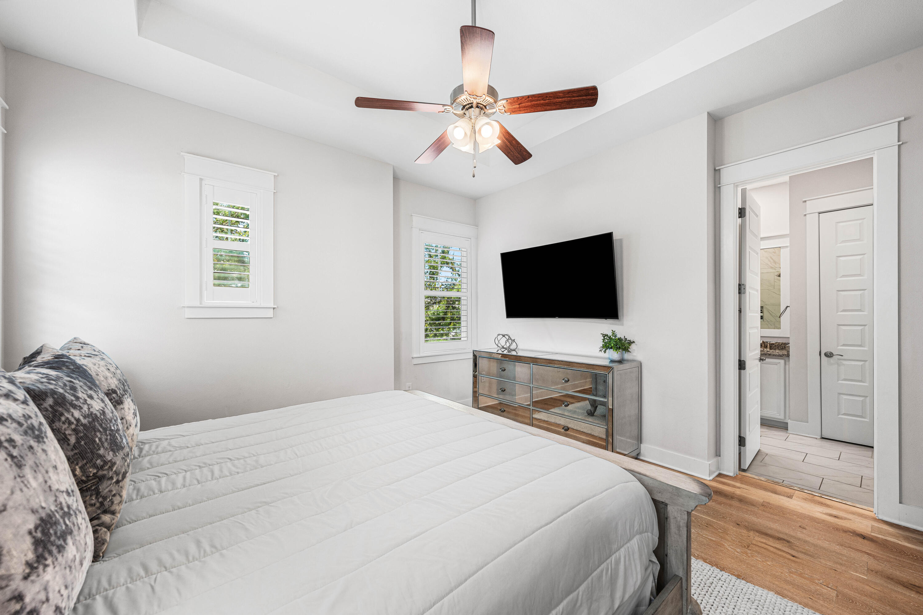 PROMINENCE - Residential