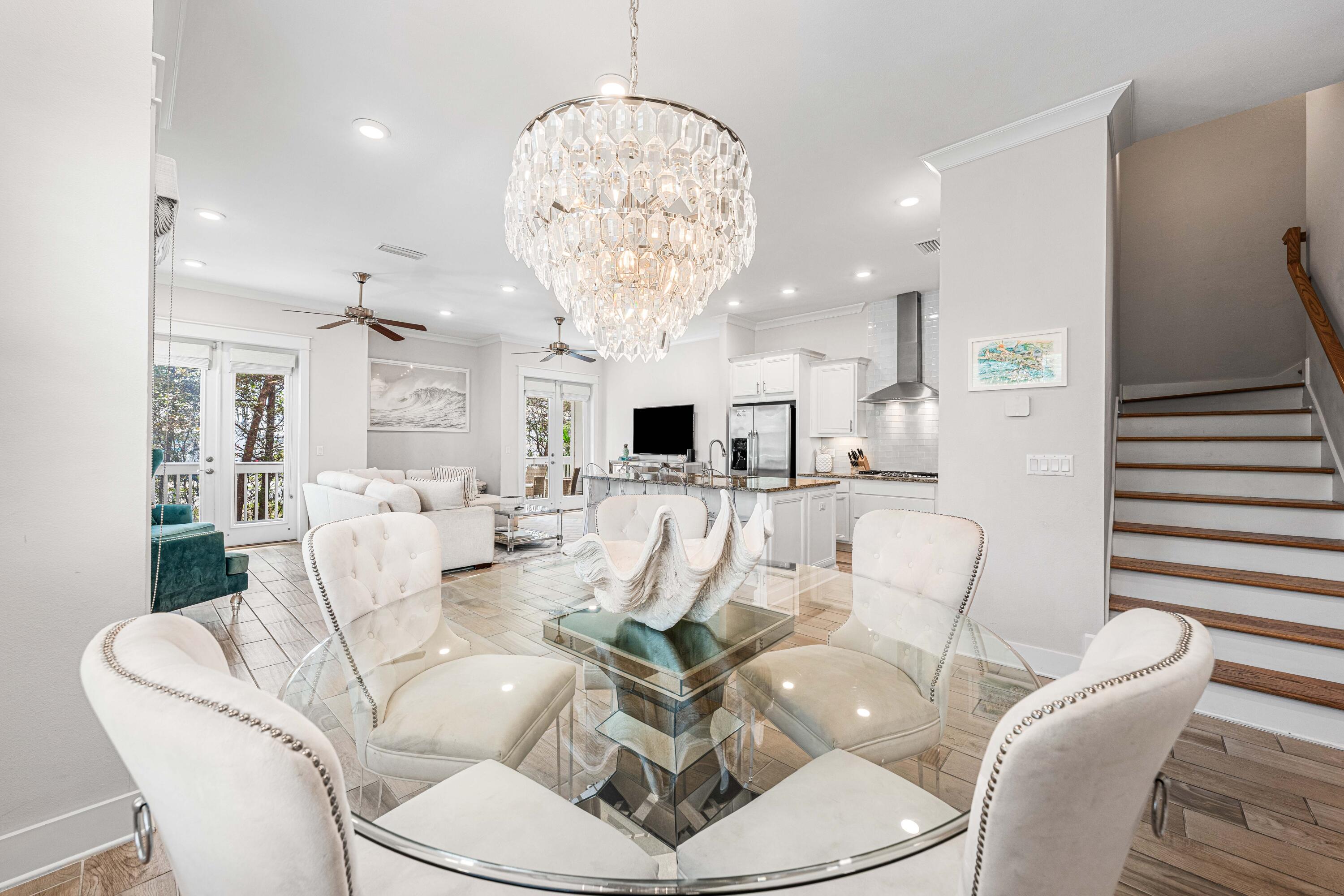 PROMINENCE - Residential