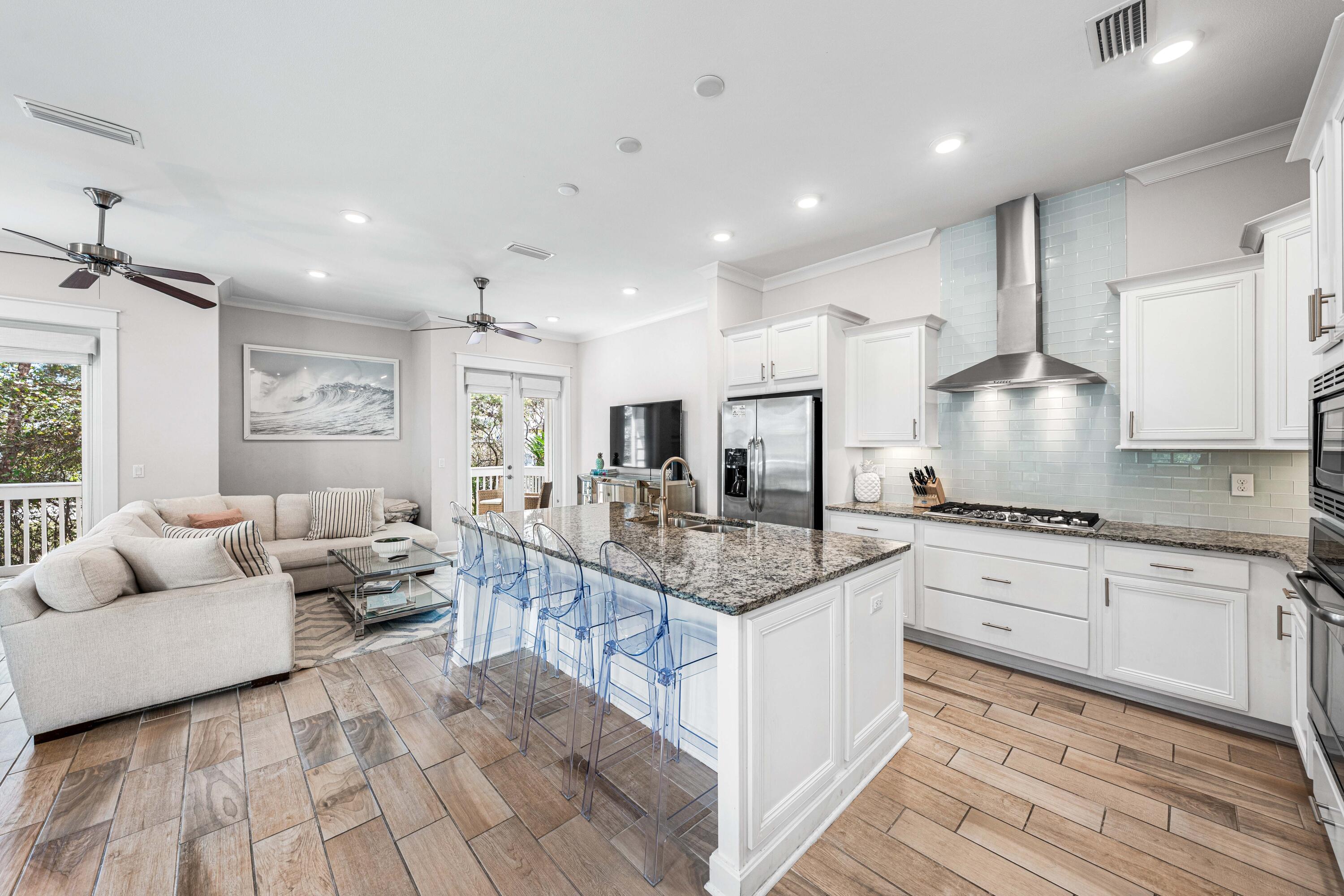 PROMINENCE - Residential