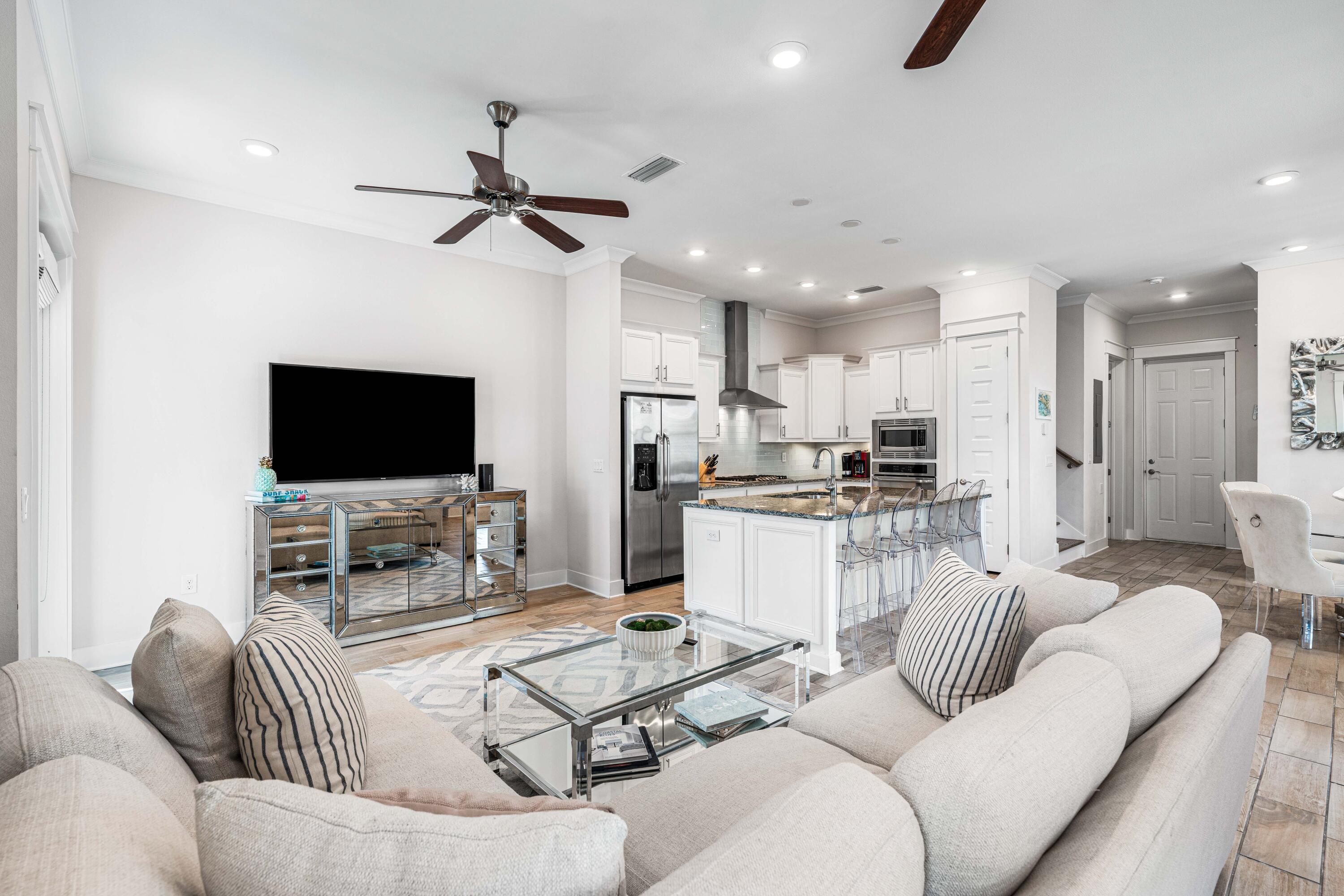 PROMINENCE - Residential