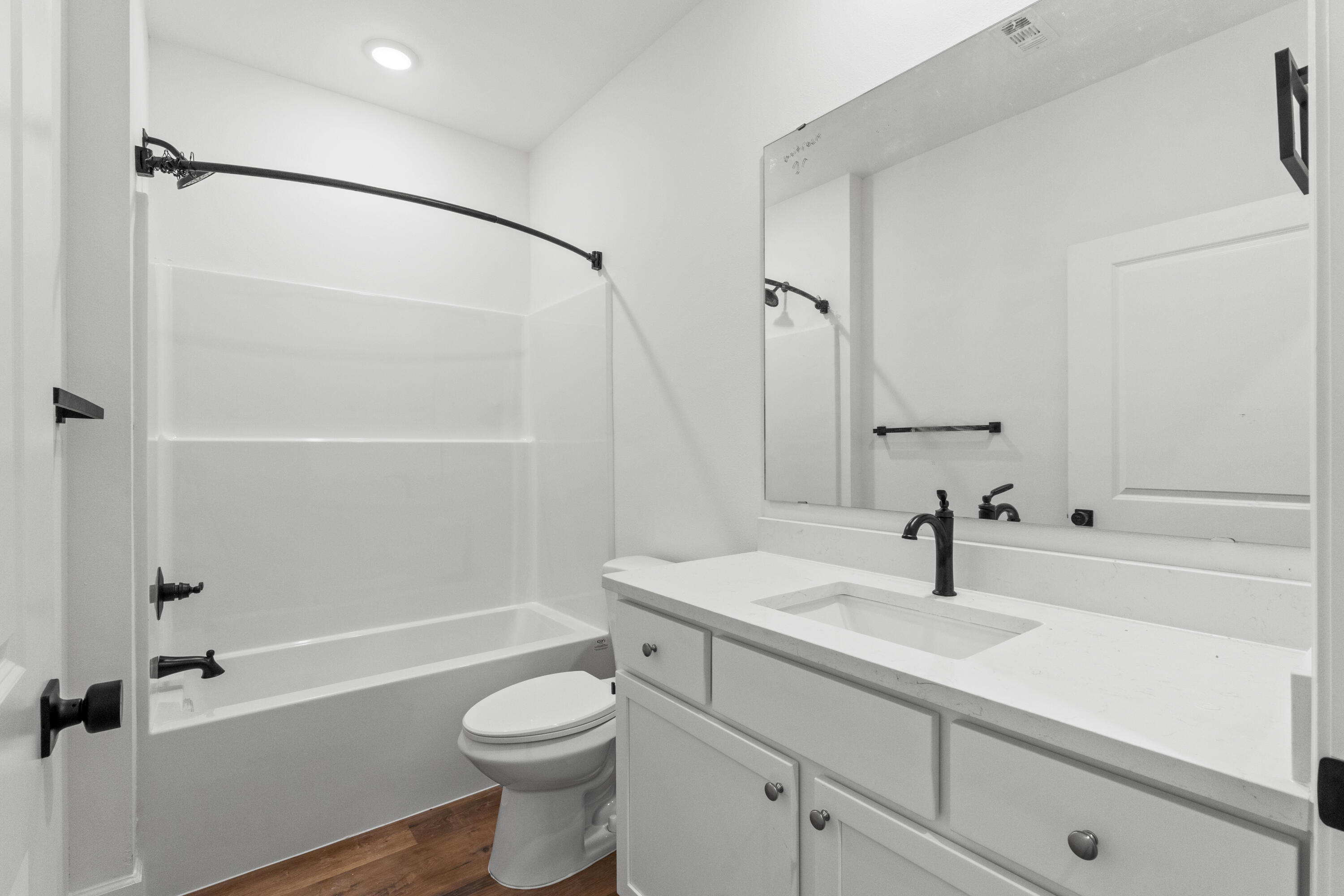 BARROW APARTMENTS - Residential Lease