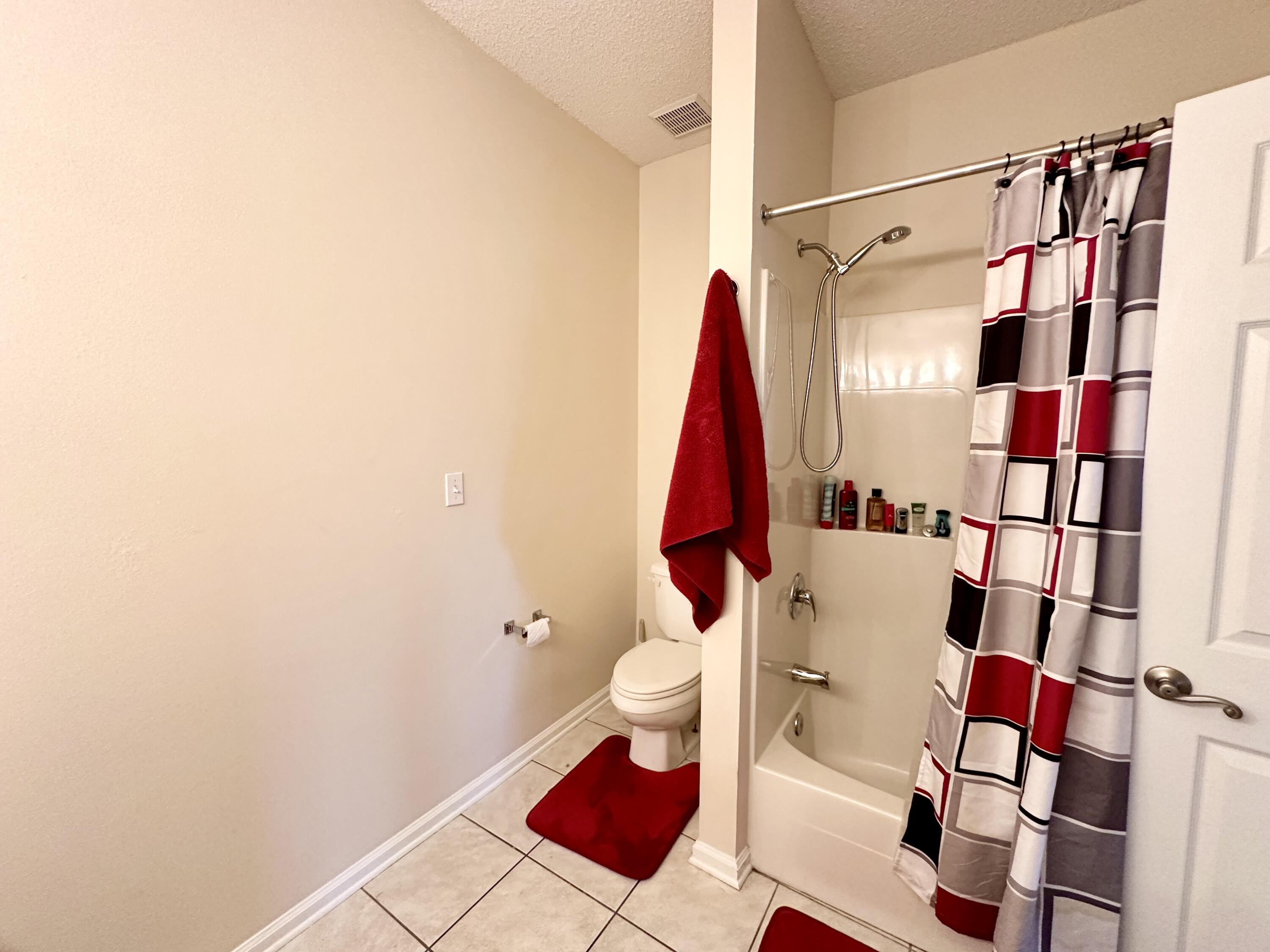 STONEGATE VILLAS TOWNHOMES - Residential