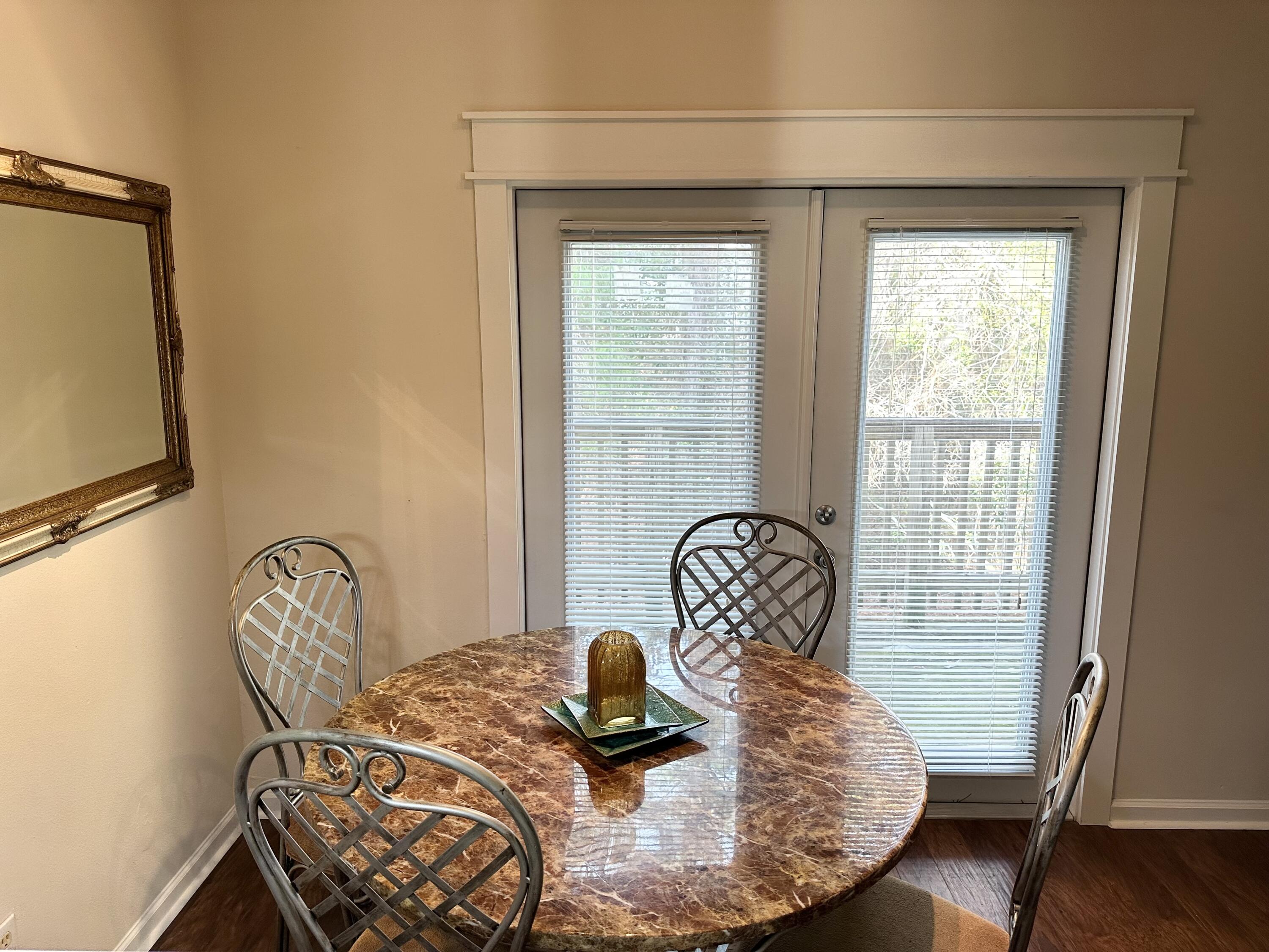 STONEGATE VILLAS TOWNHOMES - Residential