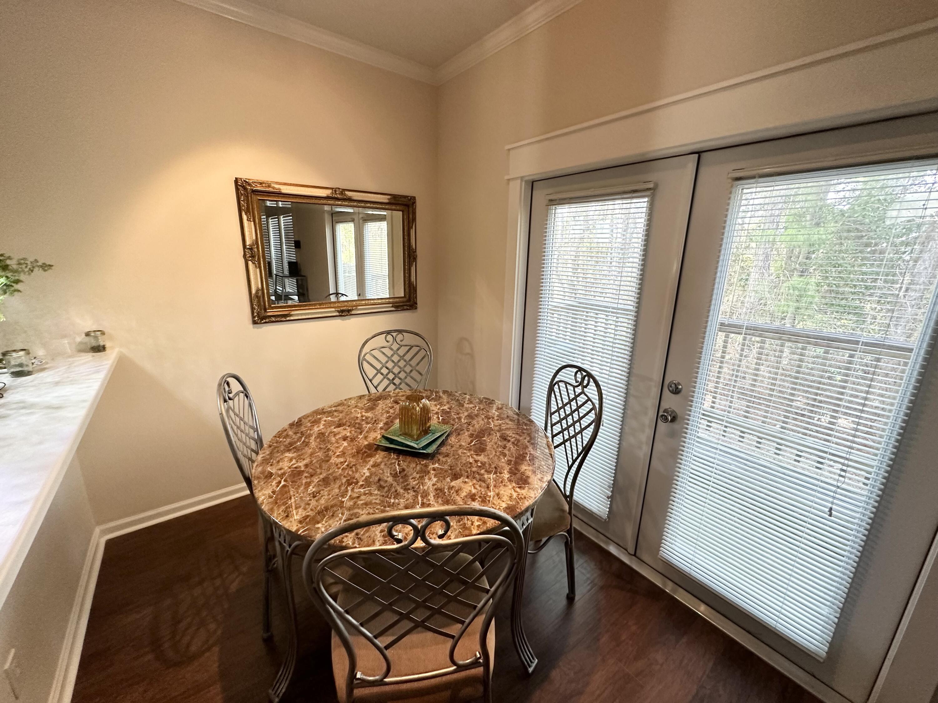 STONEGATE VILLAS TOWNHOMES - Residential