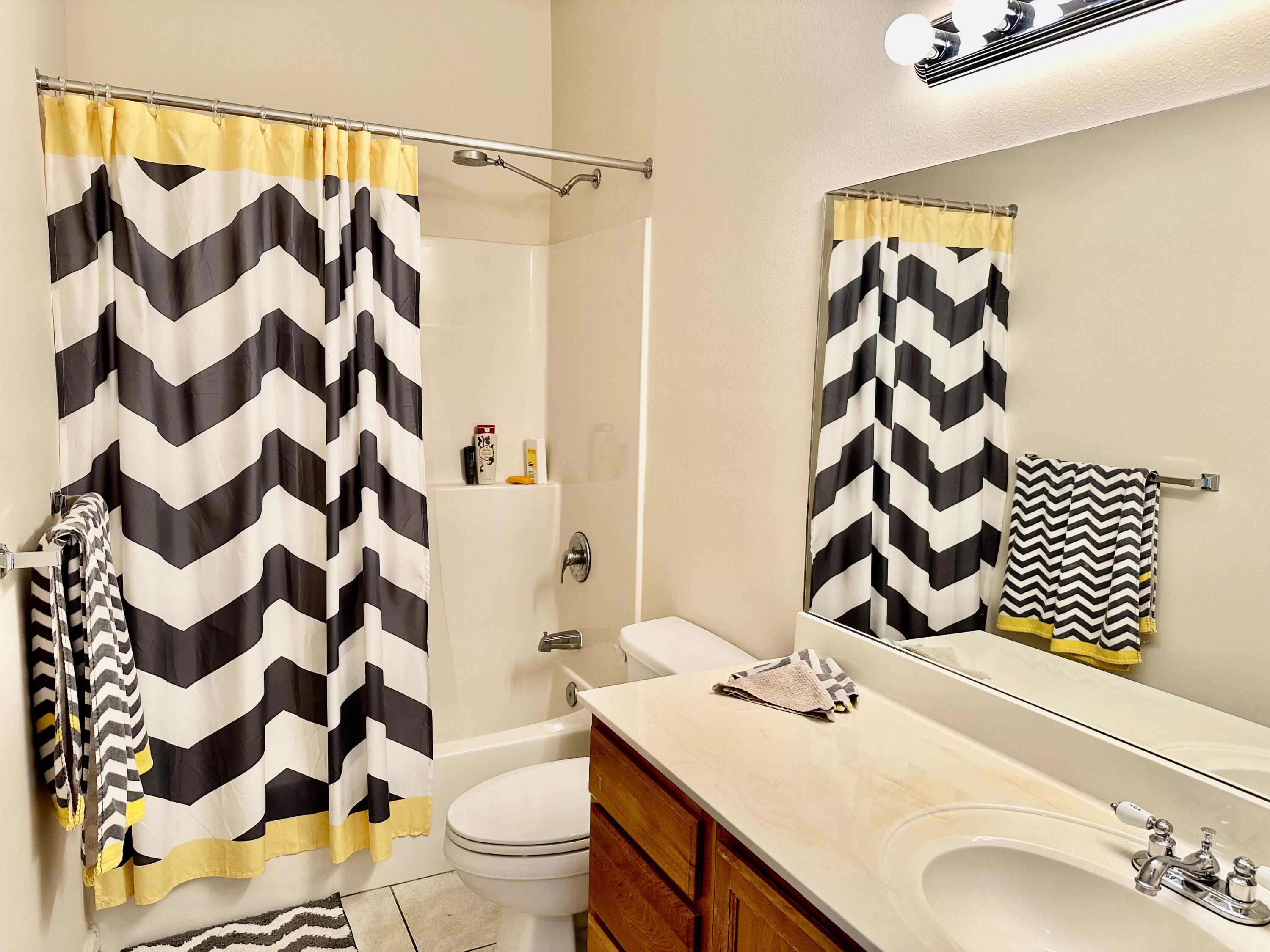 STONEGATE VILLAS TOWNHOMES - Residential