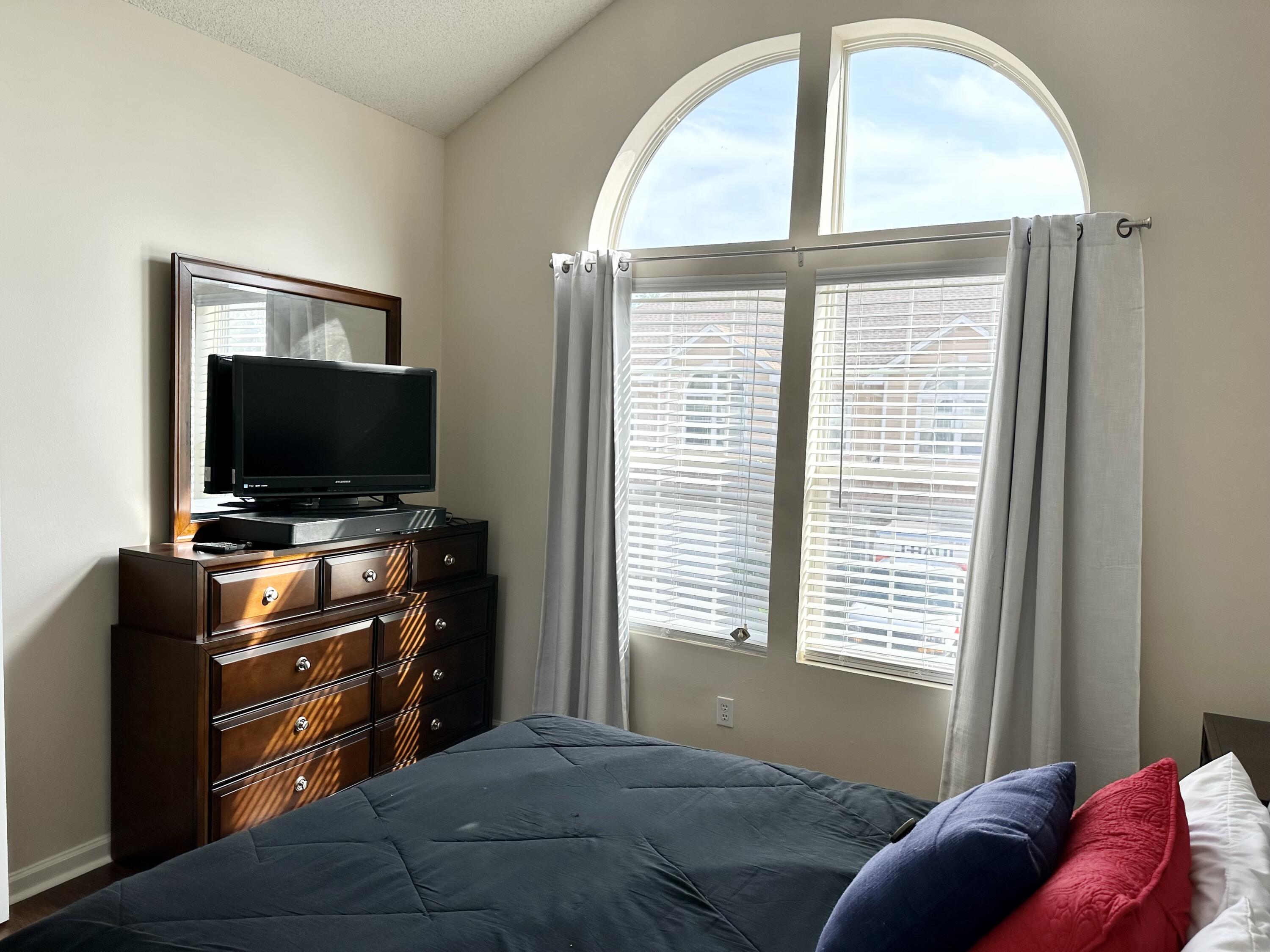 STONEGATE VILLAS TOWNHOMES - Residential