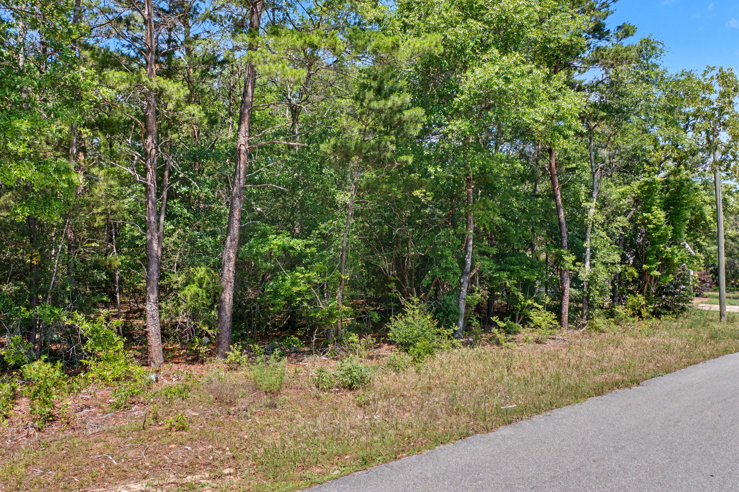 OAKWOOD LAKES ESTATES - Land