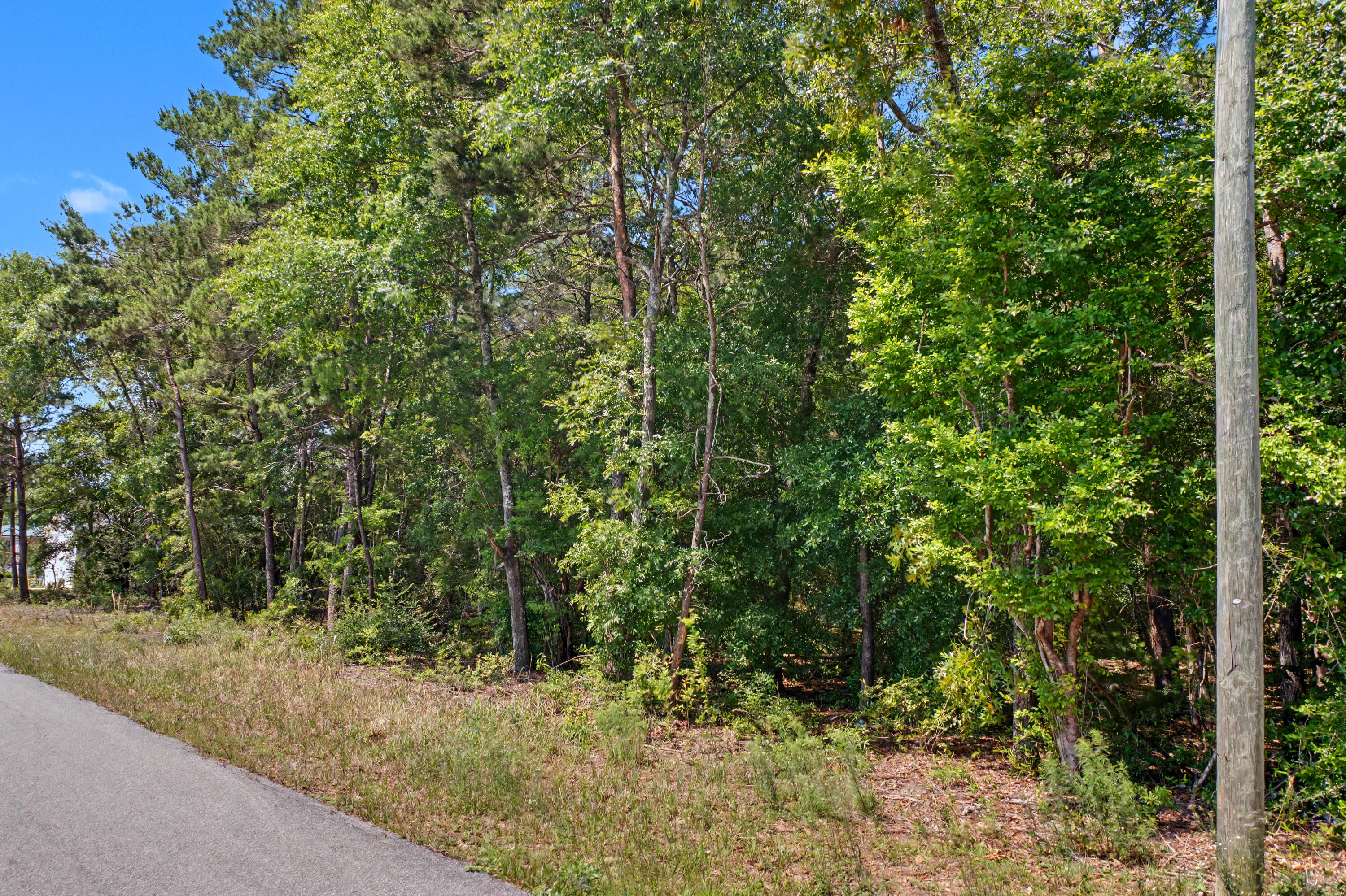 OAKWOOD LAKES ESTATES - Land