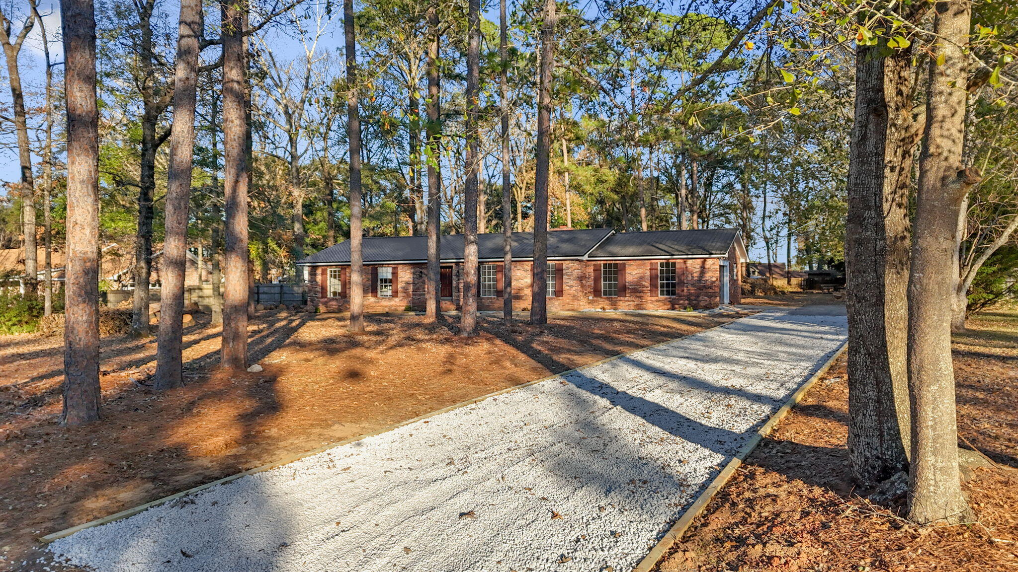 HOLLY HILLS - Residential