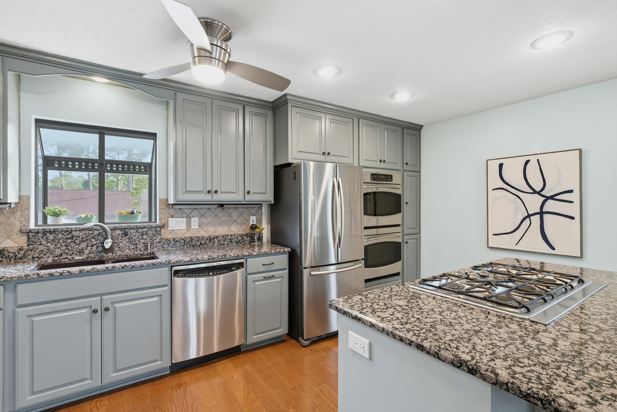 HOLIDAY SHORES ESTATES 2ND ADDN - Residential