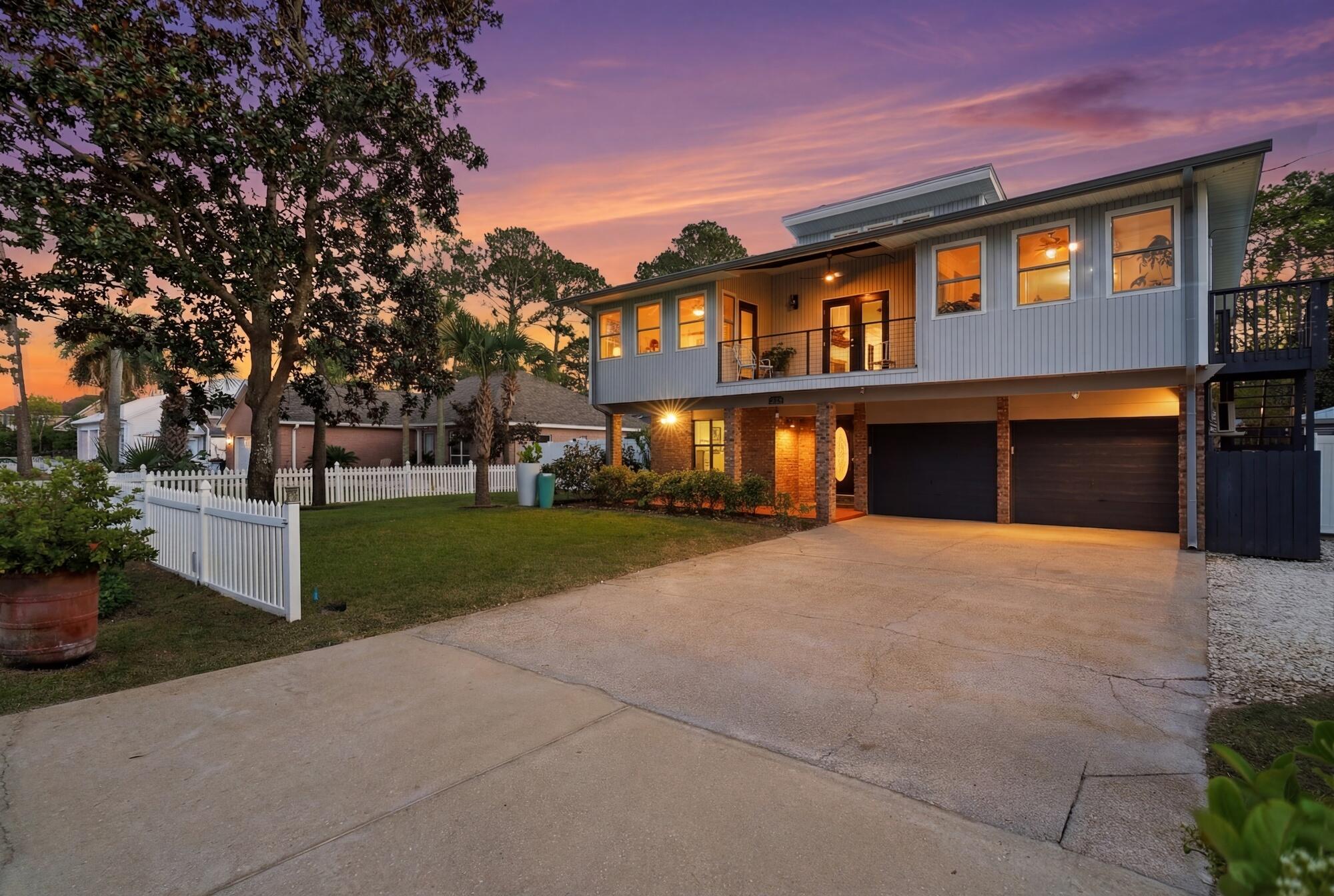 HOLIDAY SHORES ESTATES 2ND ADDN - Residential