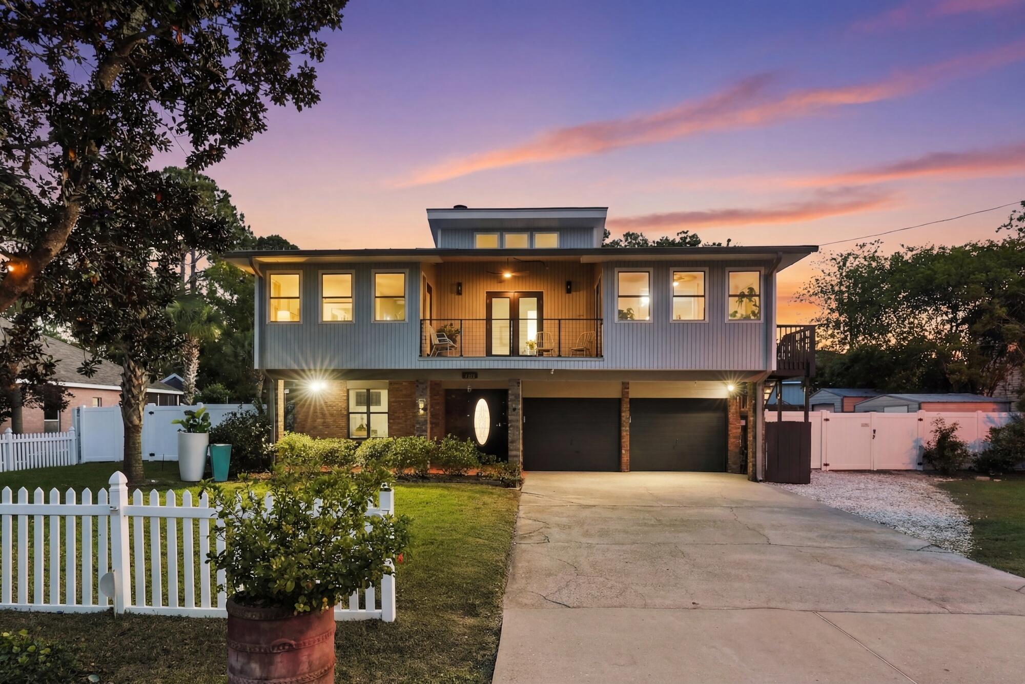 HOLIDAY SHORES ESTATES 2ND ADDN - Residential