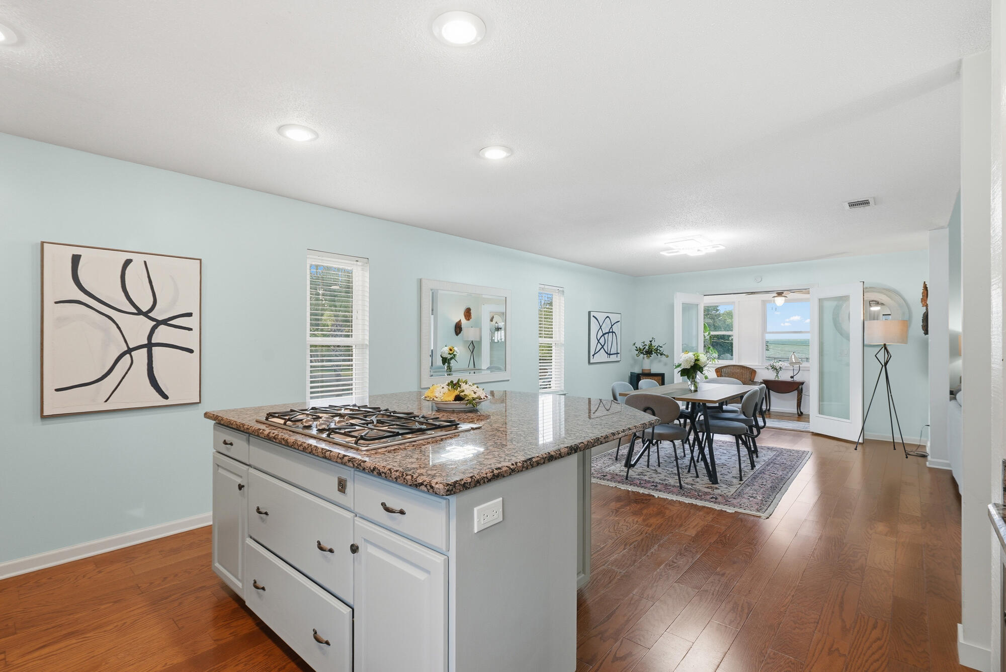 HOLIDAY SHORES ESTATES 2ND ADDN - Residential