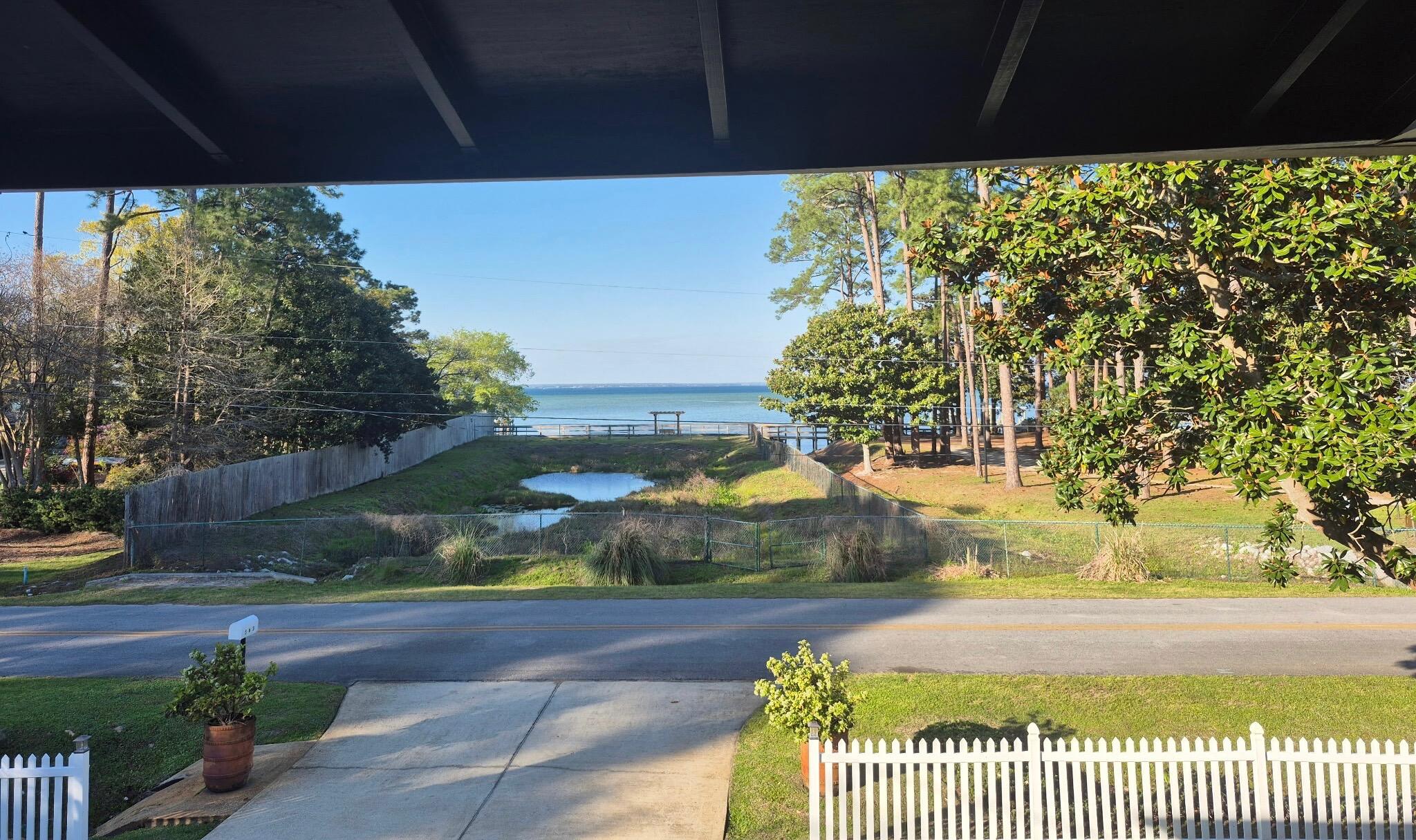 HOLIDAY SHORES ESTATES 2ND ADDN - Residential