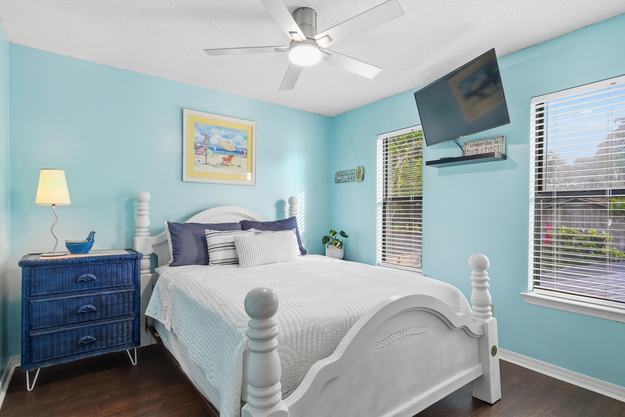 HOLIDAY SHORES ESTATES 2ND ADDN - Residential