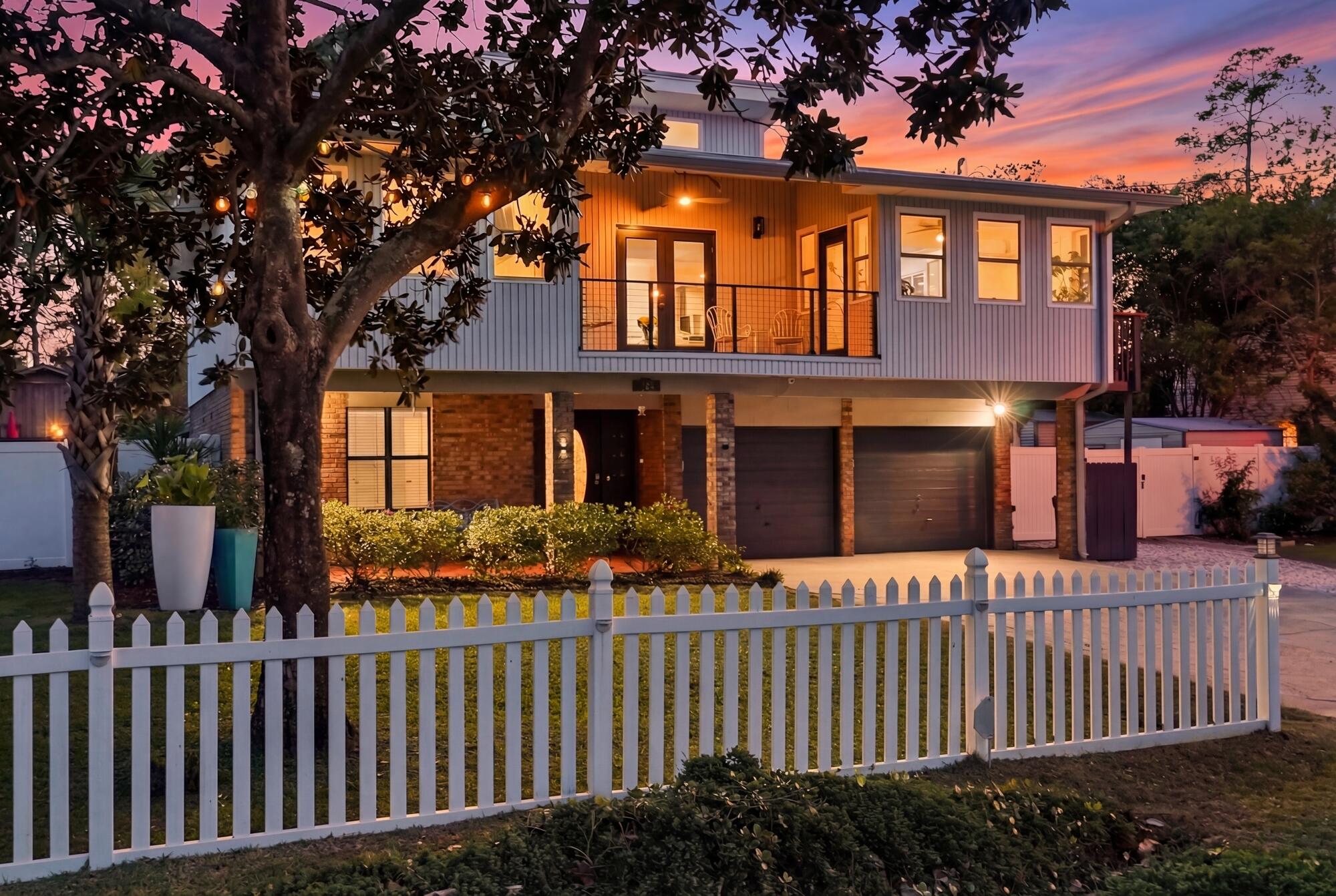 HOLIDAY SHORES ESTATES 2ND ADDN - Residential