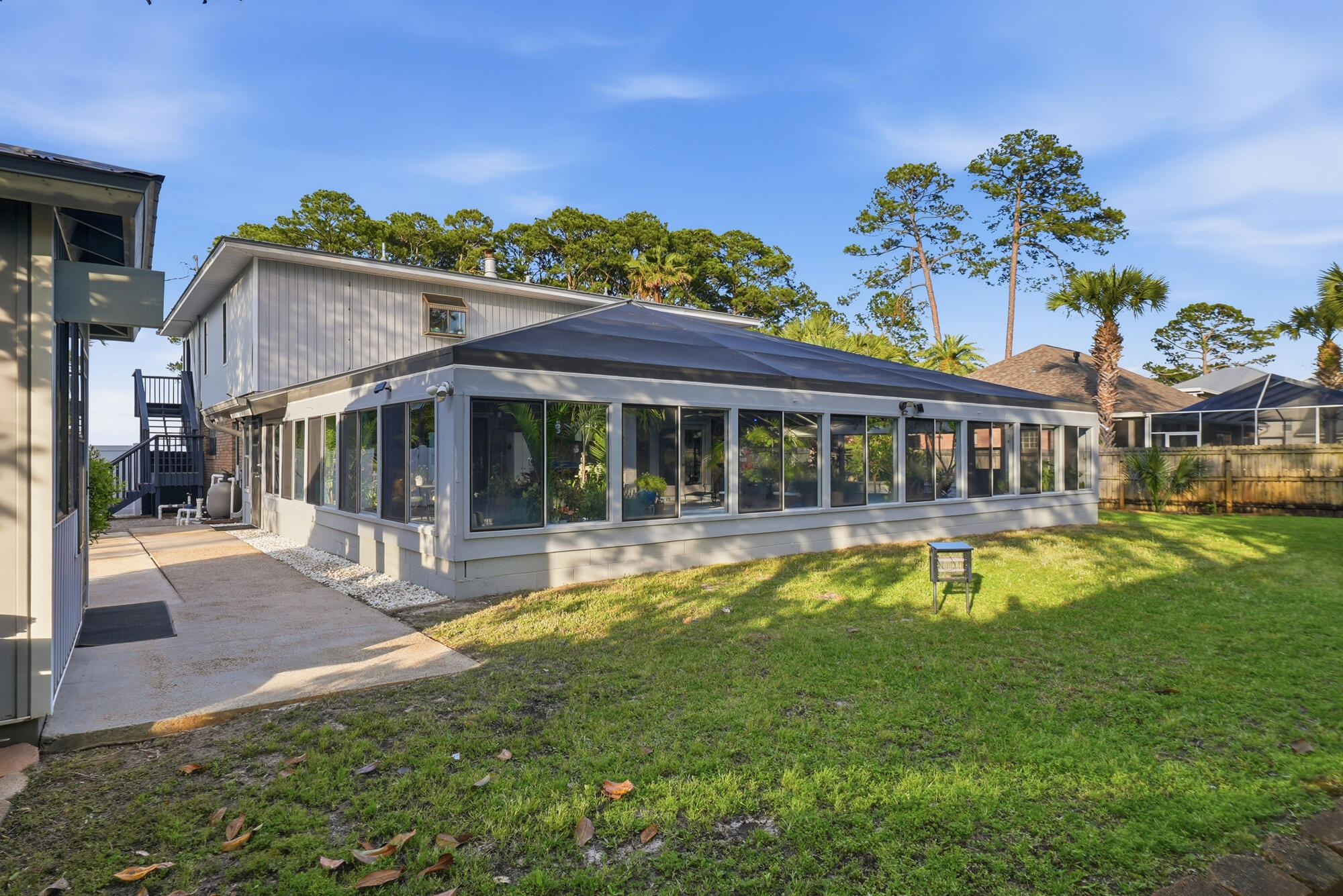 HOLIDAY SHORES ESTATES 2ND ADDN - Residential