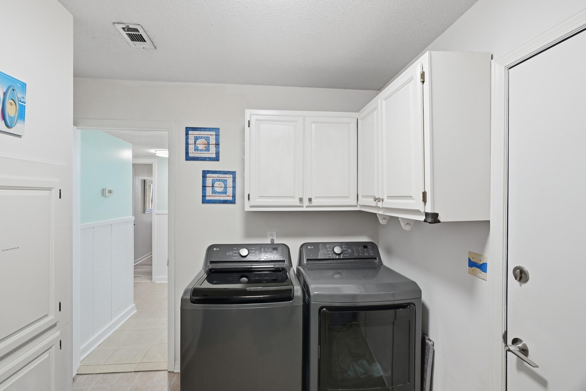 HOLIDAY SHORES ESTATES 2ND ADDN - Residential