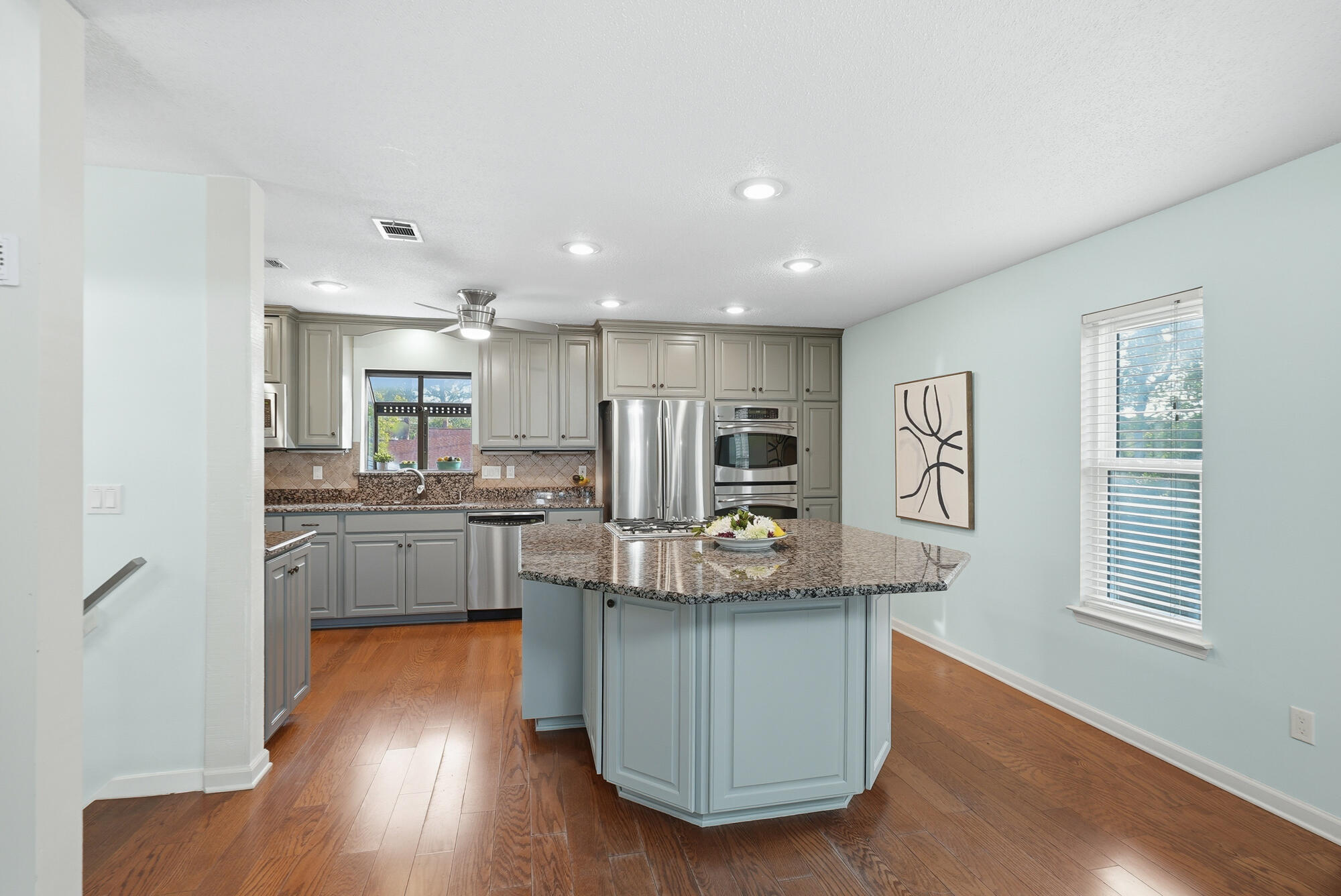 HOLIDAY SHORES ESTATES 2ND ADDN - Residential