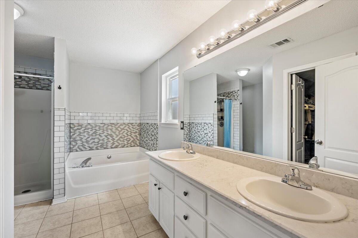 VILLA DANIELLE - Residential