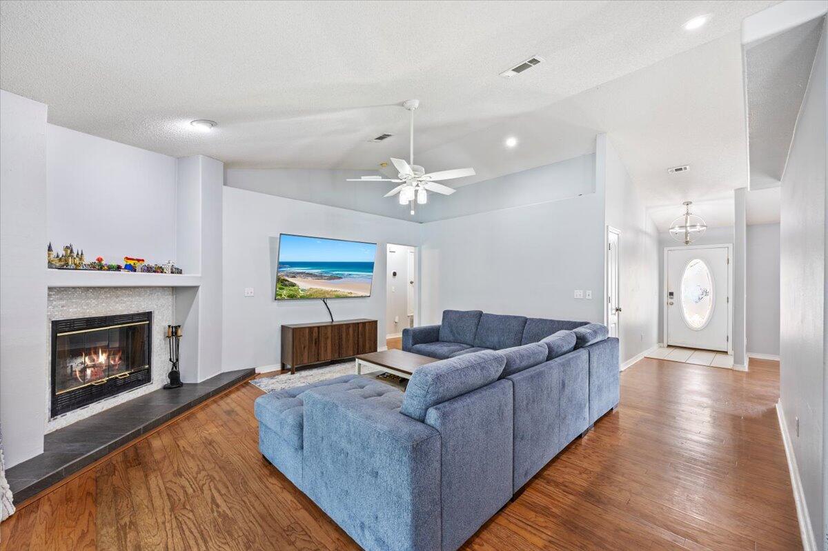 VILLA DANIELLE - Residential