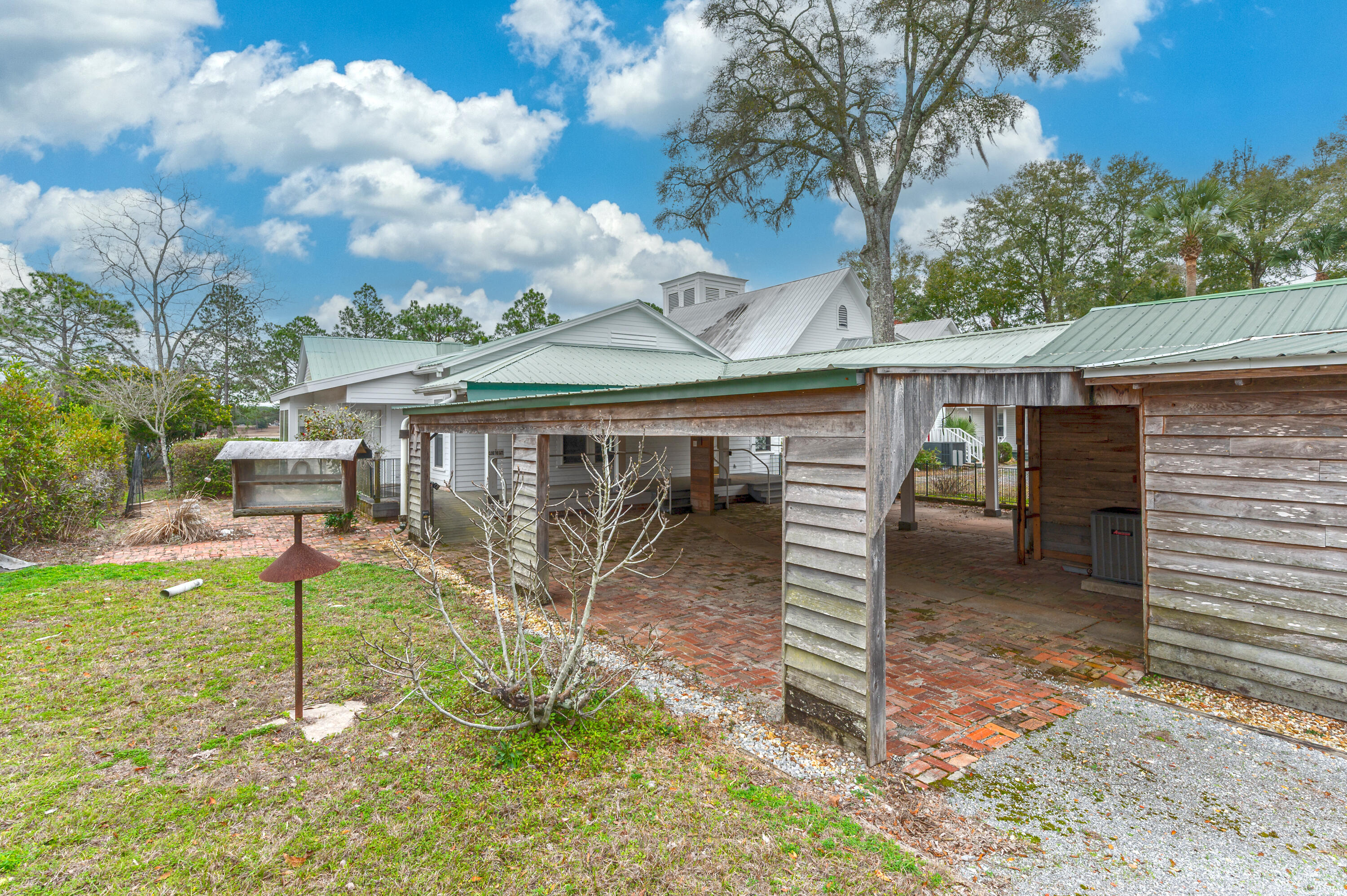 TOWN OF DEFUNIAK SPRINGS - Residential