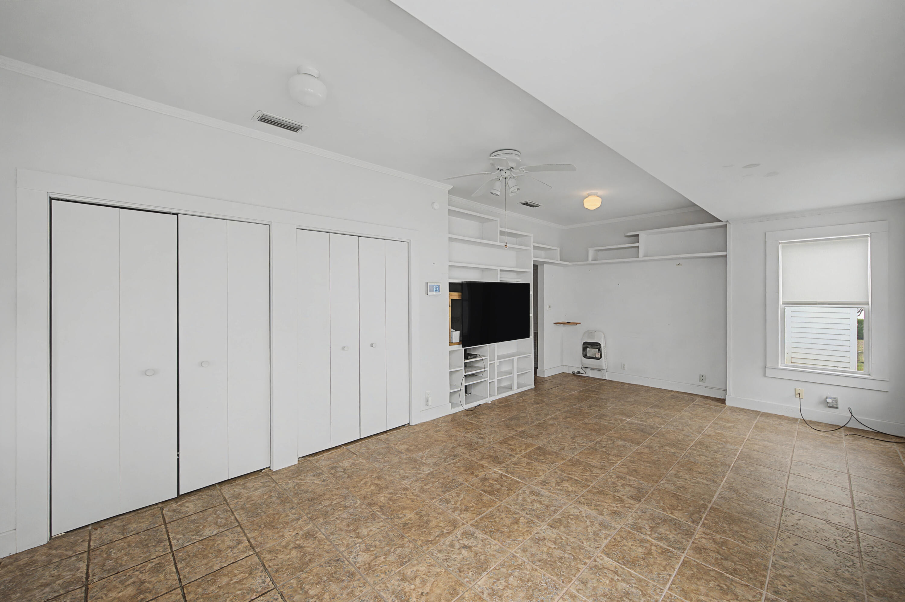 TOWN OF DEFUNIAK SPRINGS - Residential