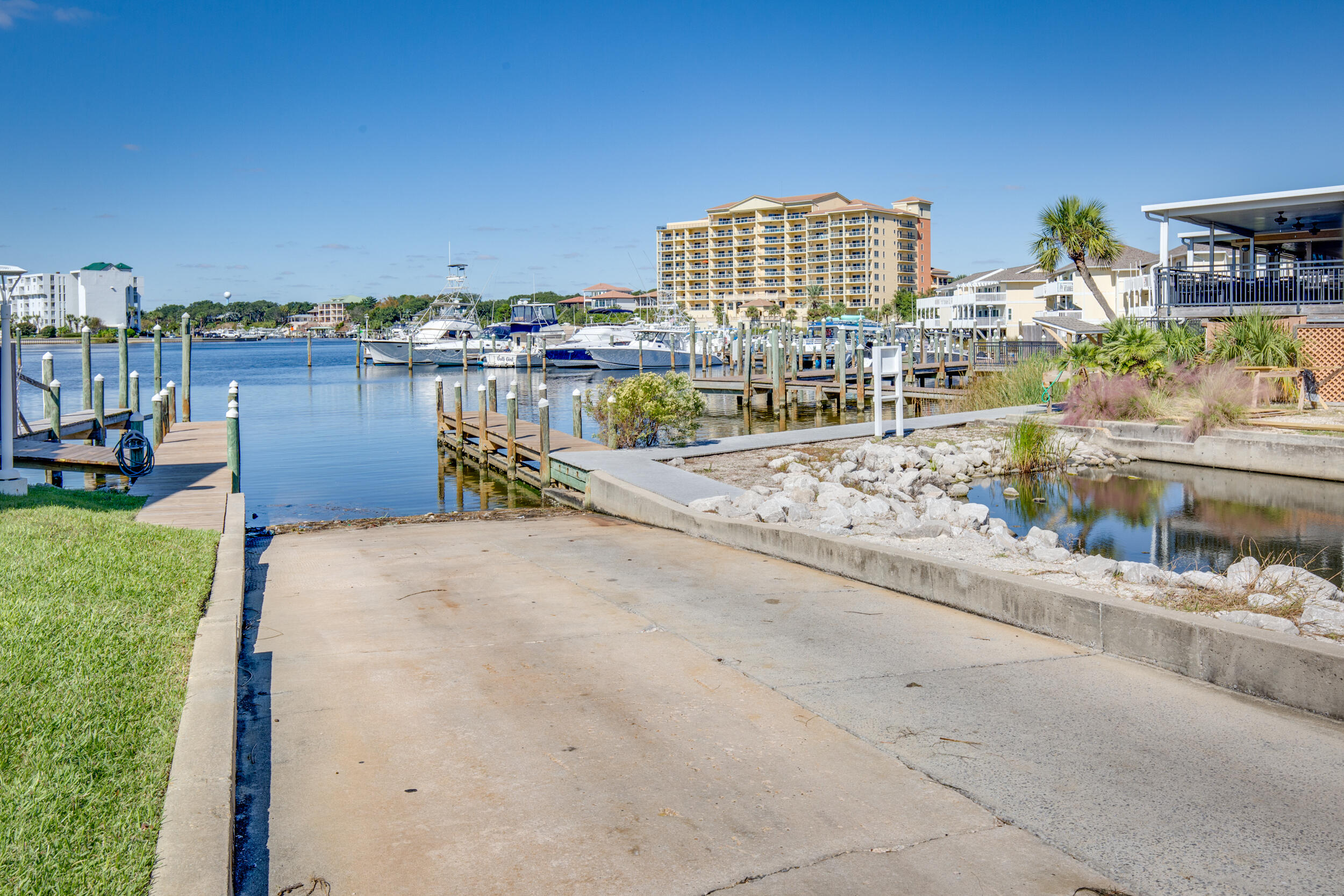 SANDPIPER COVE PH 13 - Residential