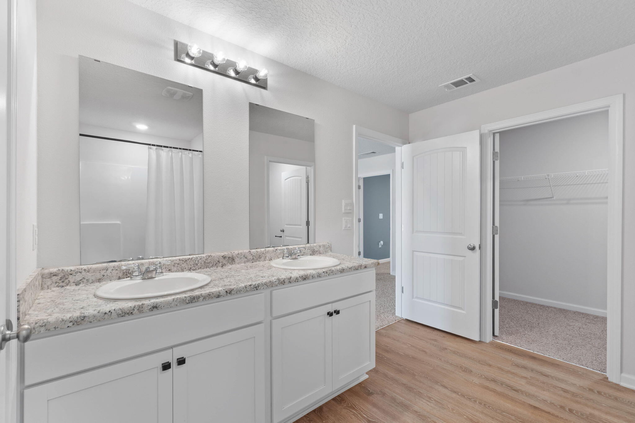 TIMBERLAND RIDGE - Residential