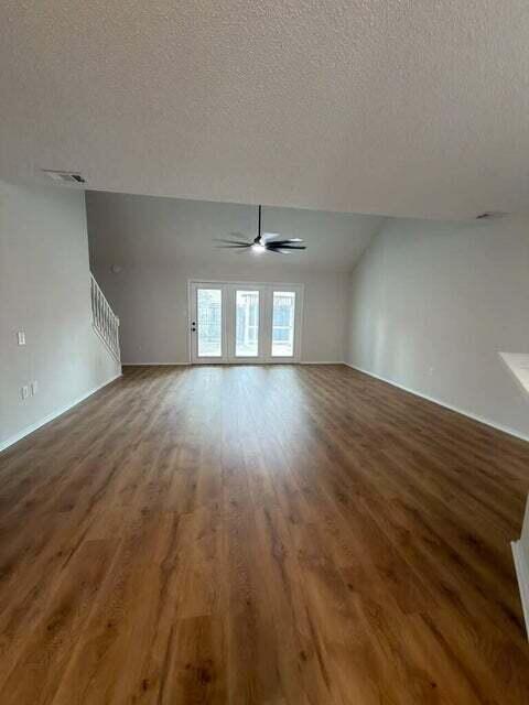 938 Claeven Circle