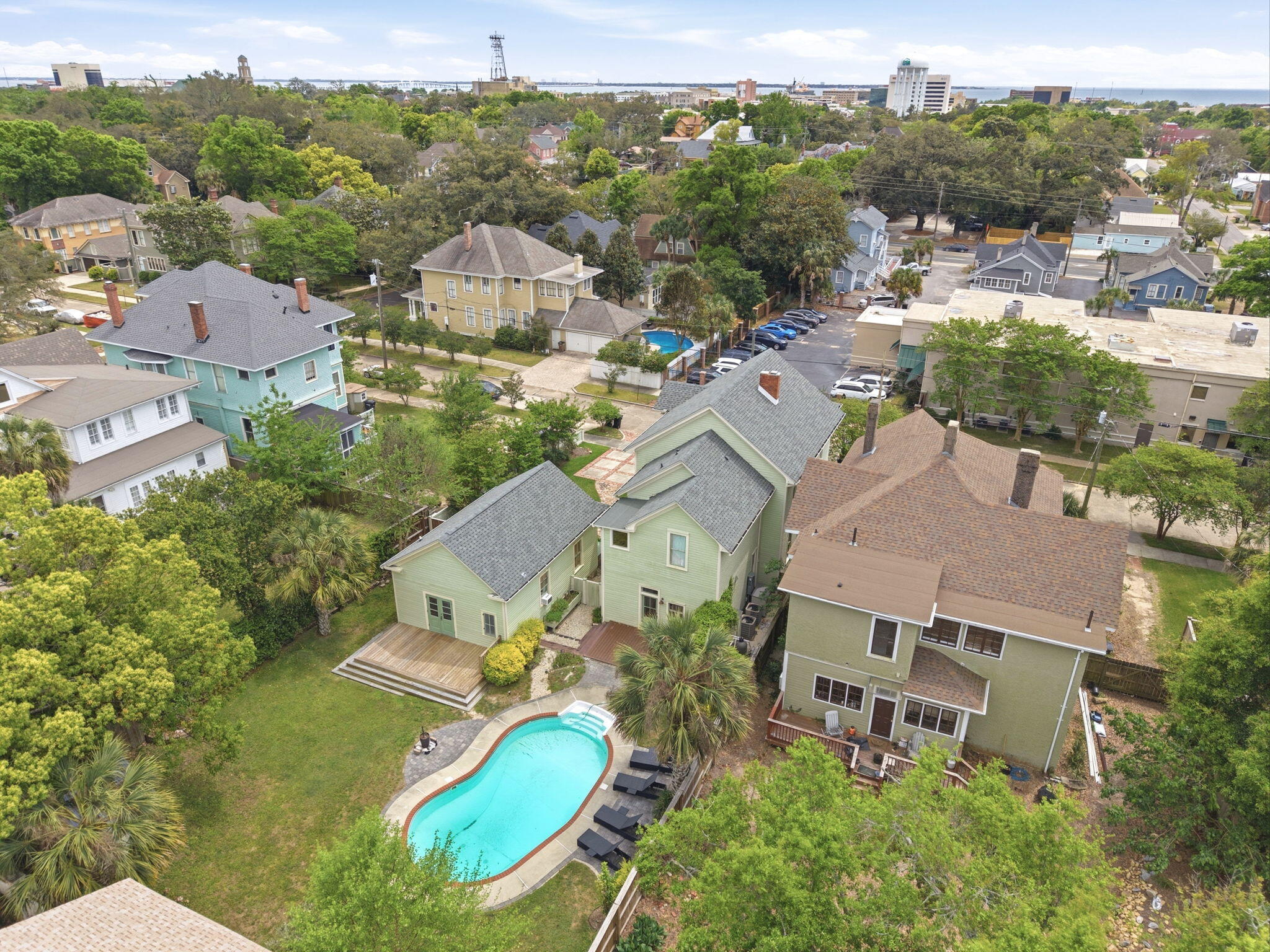 BELMONT TRACT - NORTH HILL DISTRICT - Residential