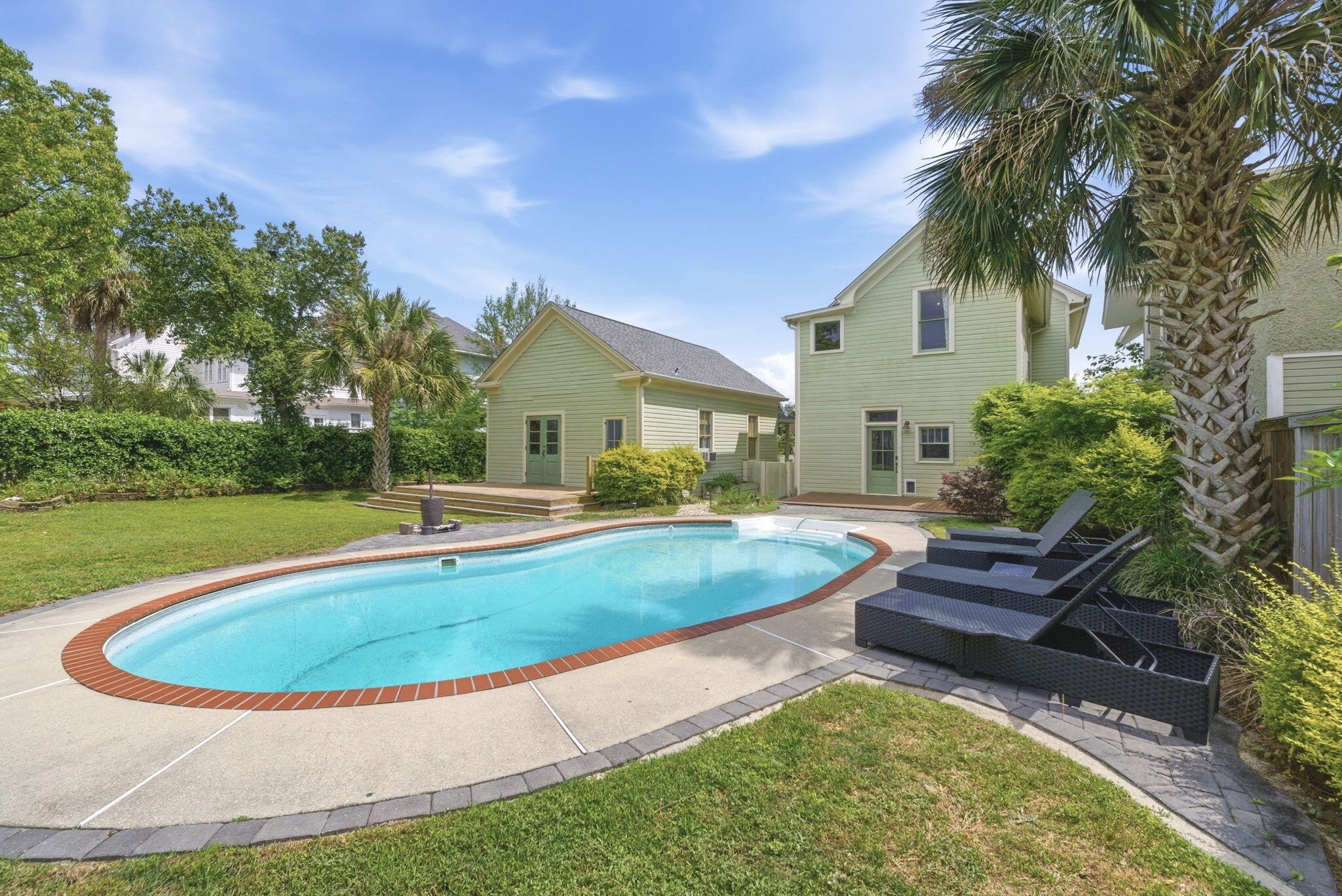 BELMONT TRACT - NORTH HILL DISTRICT - Residential