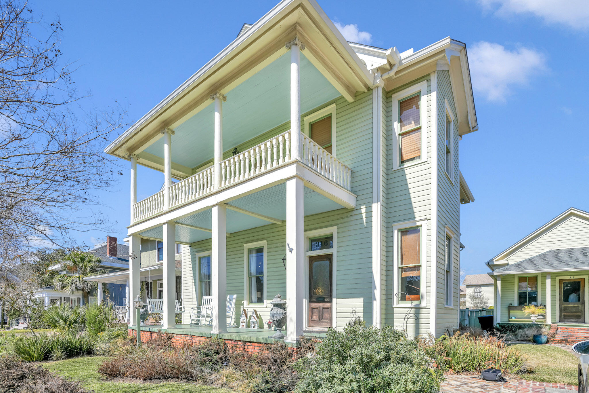 BELMONT TRACT - NORTH HILL DISTRICT - Residential