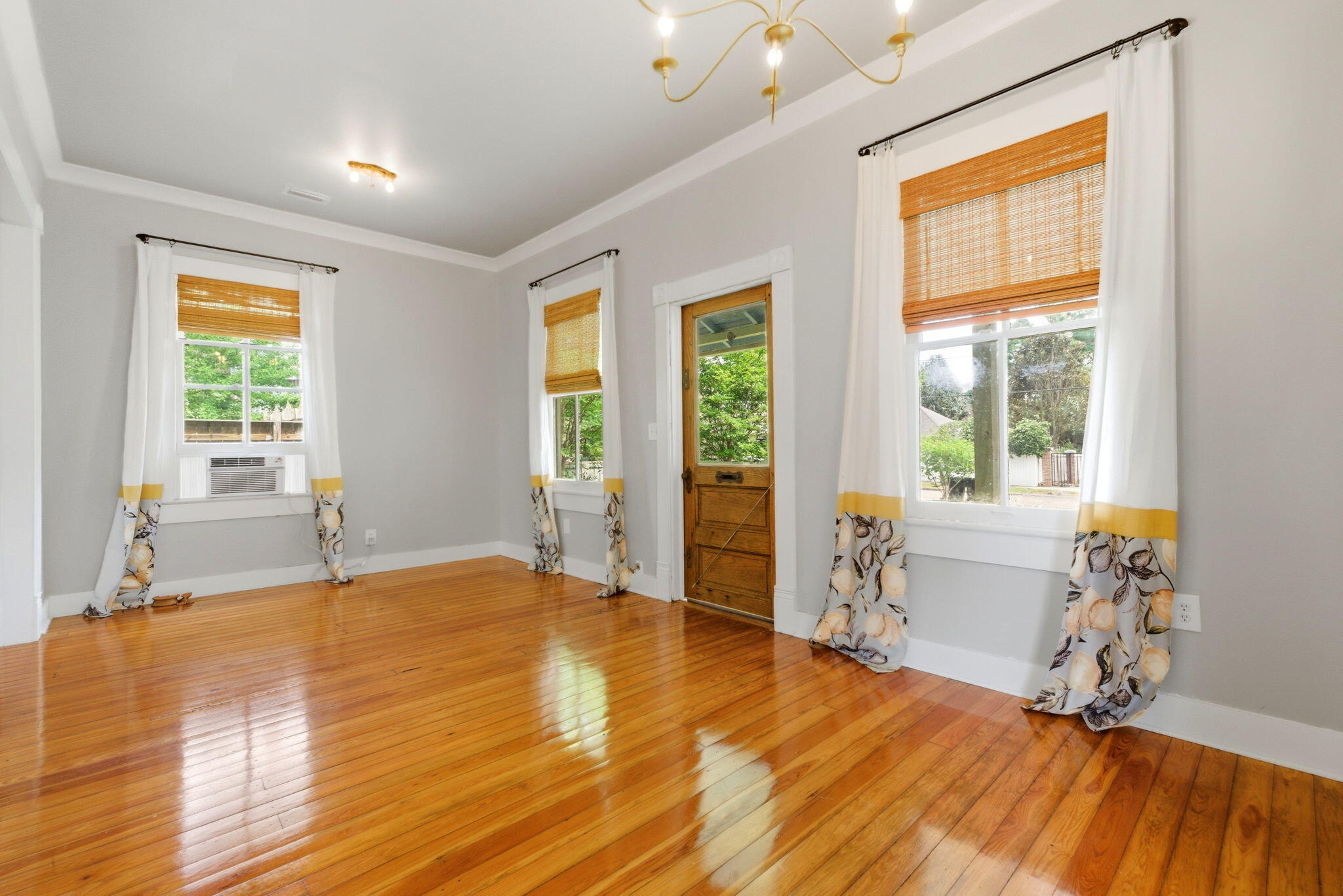 BELMONT TRACT - NORTH HILL DISTRICT - Residential