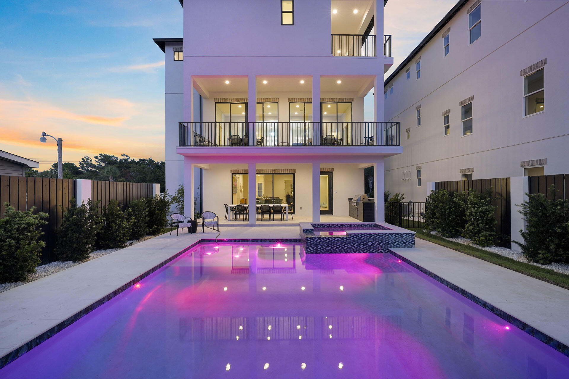 NO RECORDED SUBDIVISION - Residential