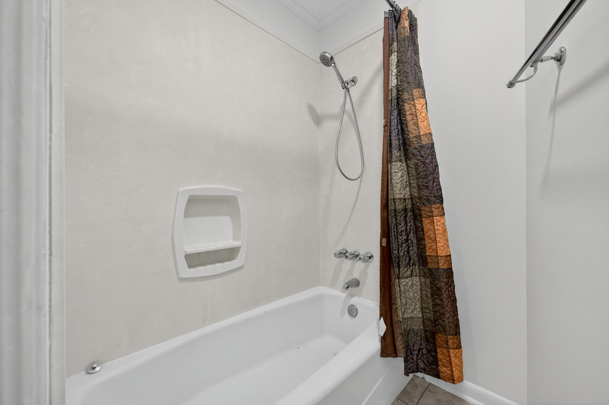 SEMINOLE - Residential