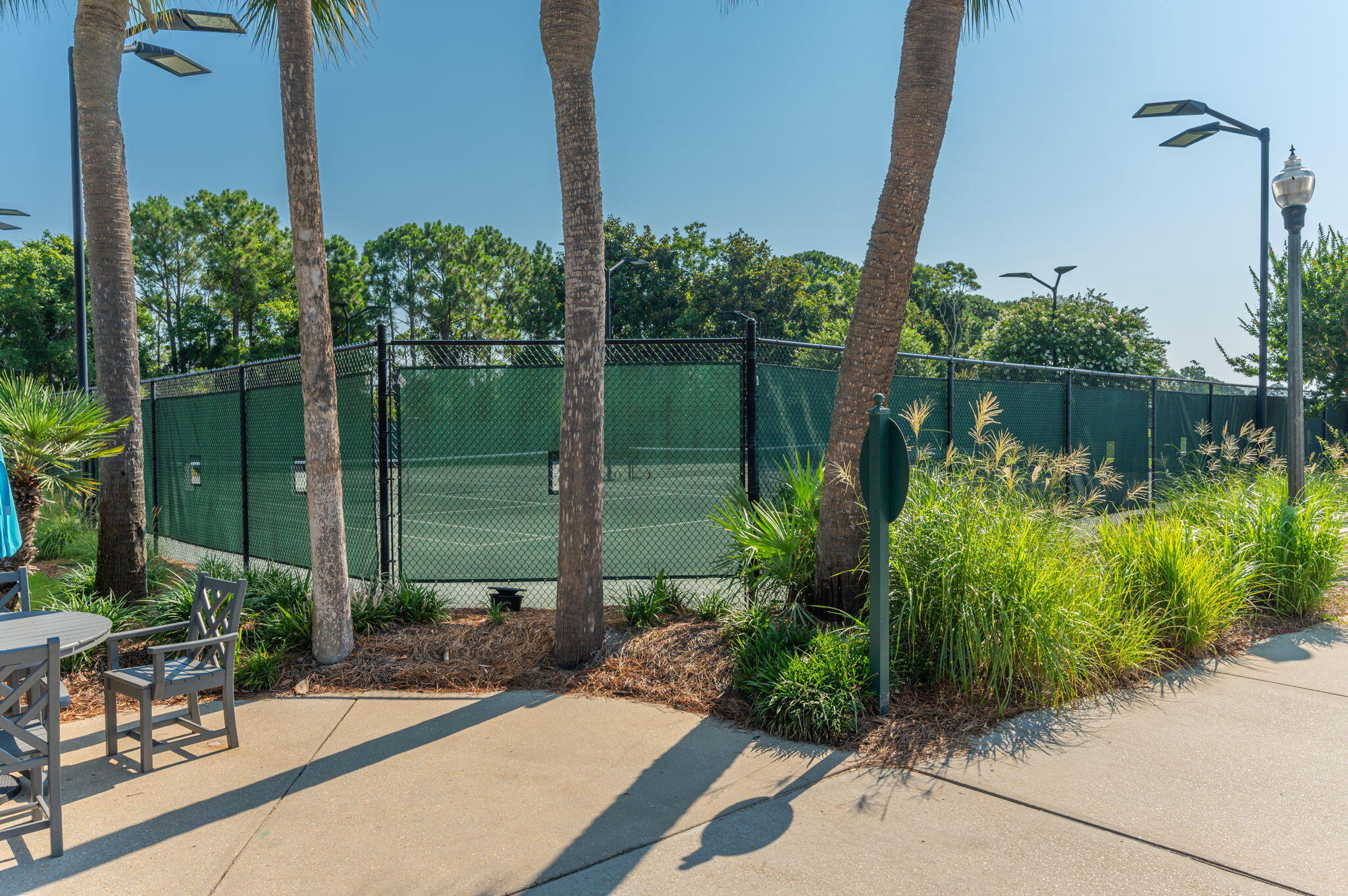 REGATTA BAY GOLF VILLAS - Residential Lease