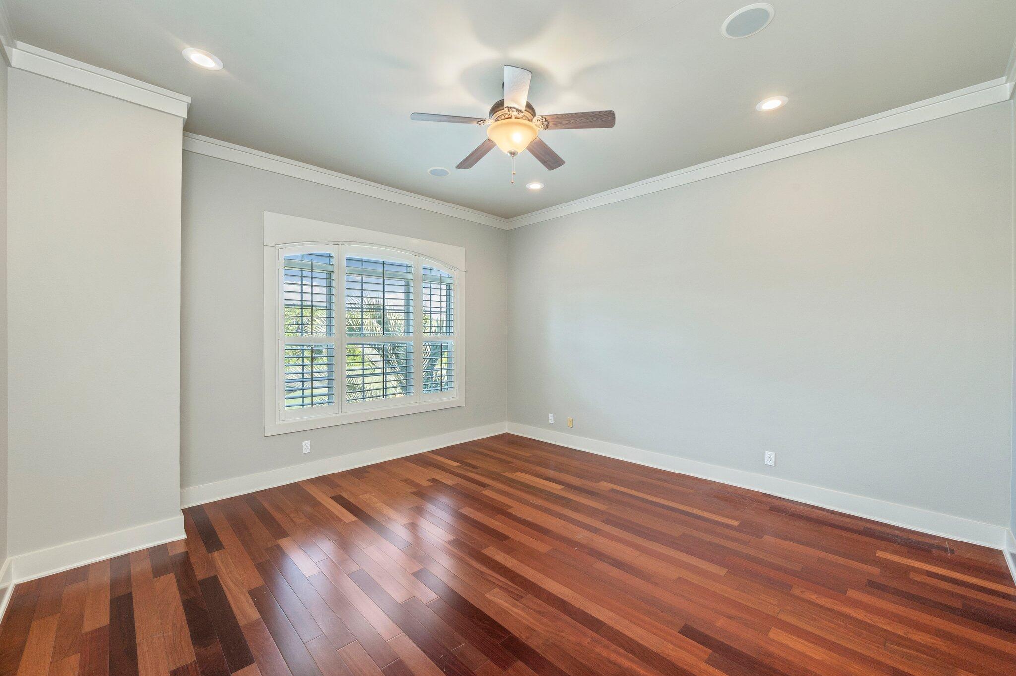 REGATTA BAY GOLF VILLAS - Residential Lease