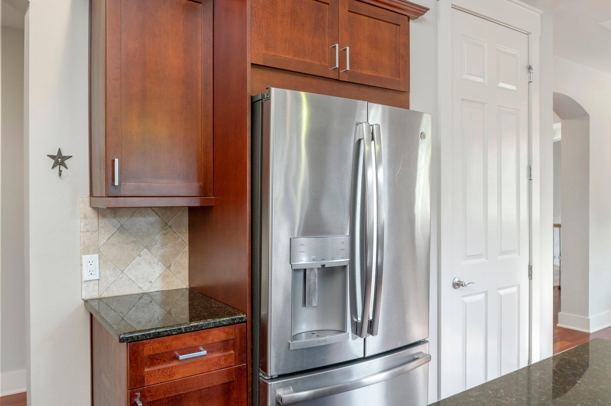 REGATTA BAY GOLF VILLAS - Residential Lease